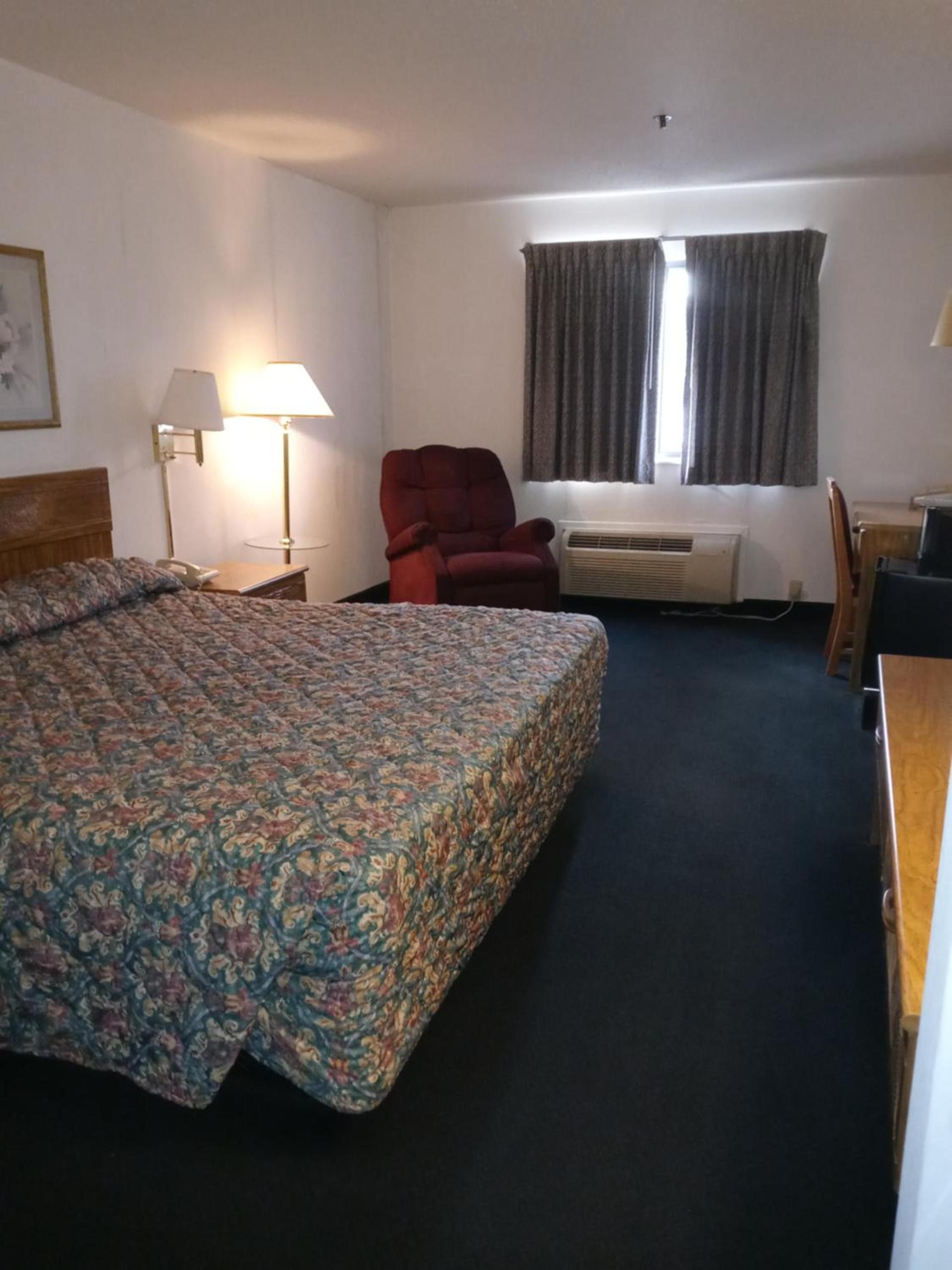 New Martinsville Inn photo 20