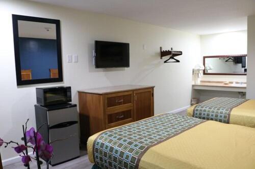 Valli Hi Motel photo 18