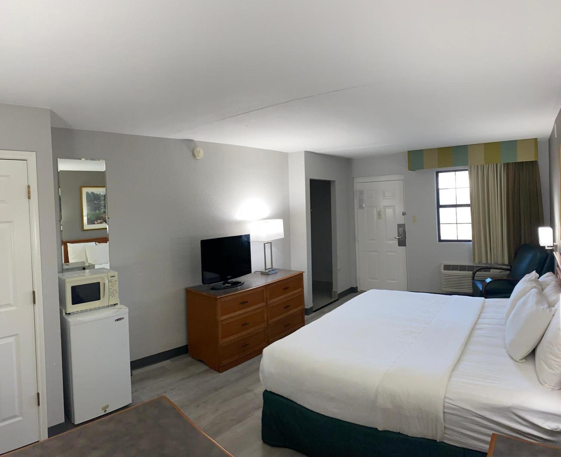 La Quinta Inn by Wyndham Tyler photo 16