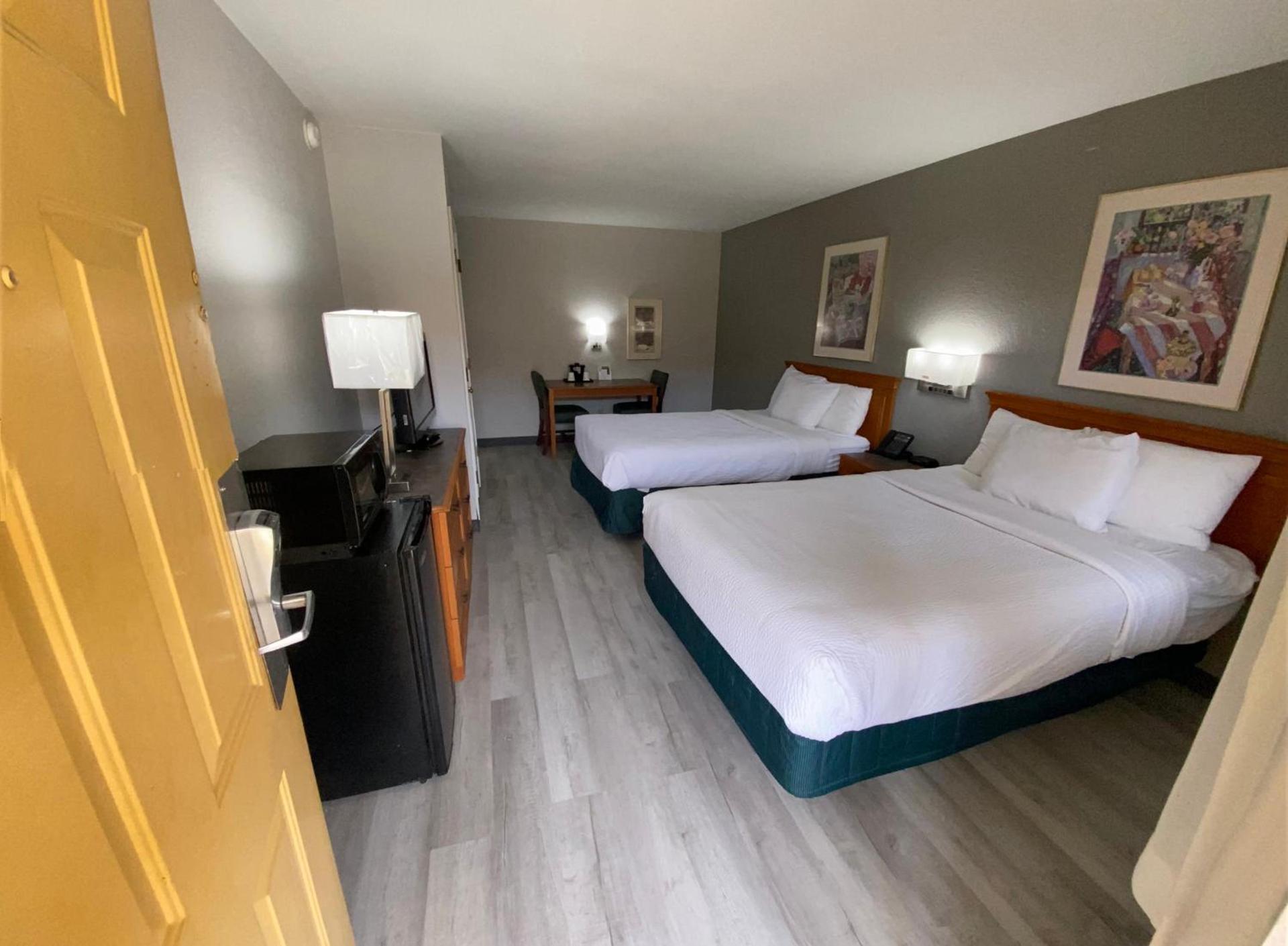 La Quinta Inn by Wyndham Tyler photo 23