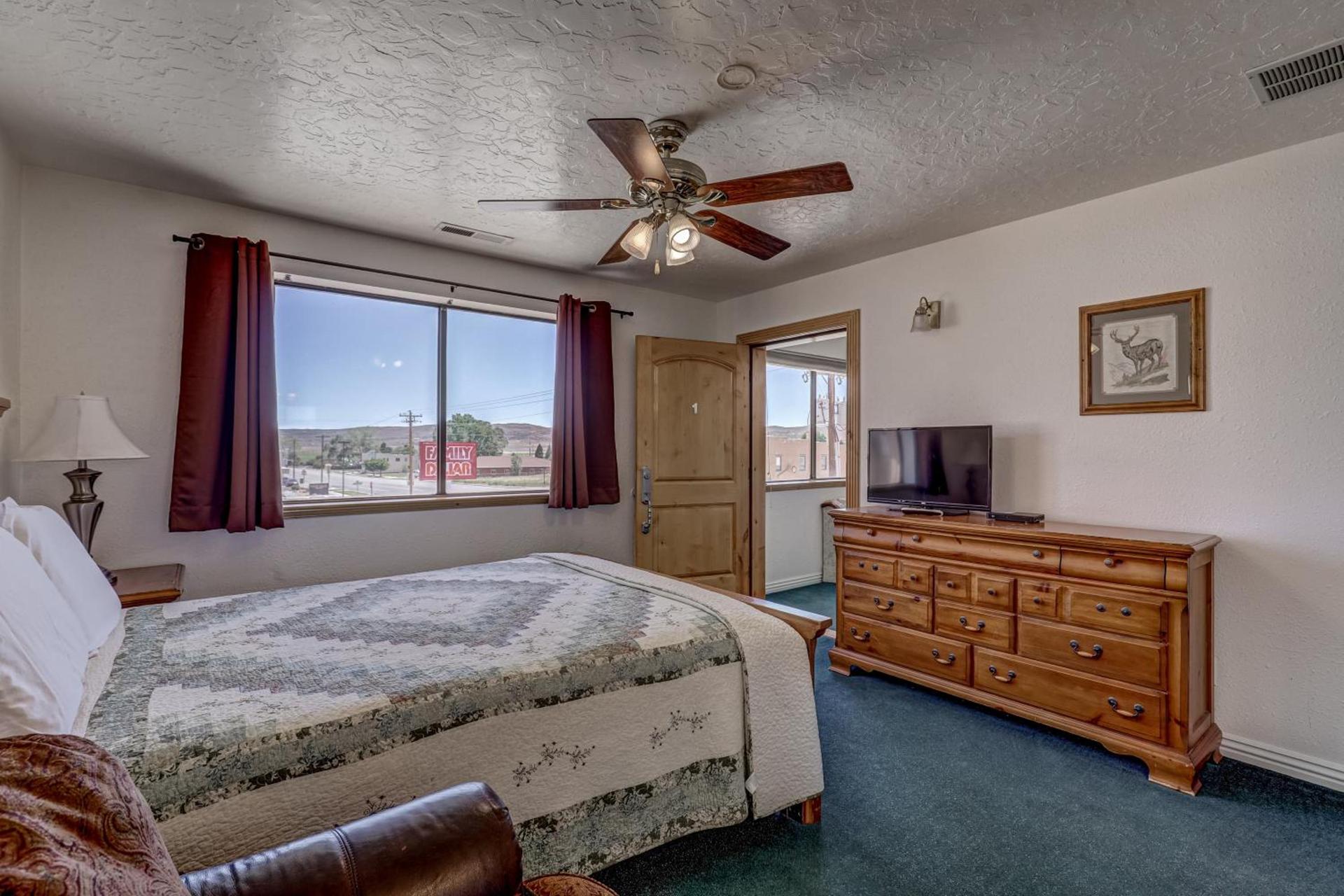 THE SNUGGLE INN photo 28