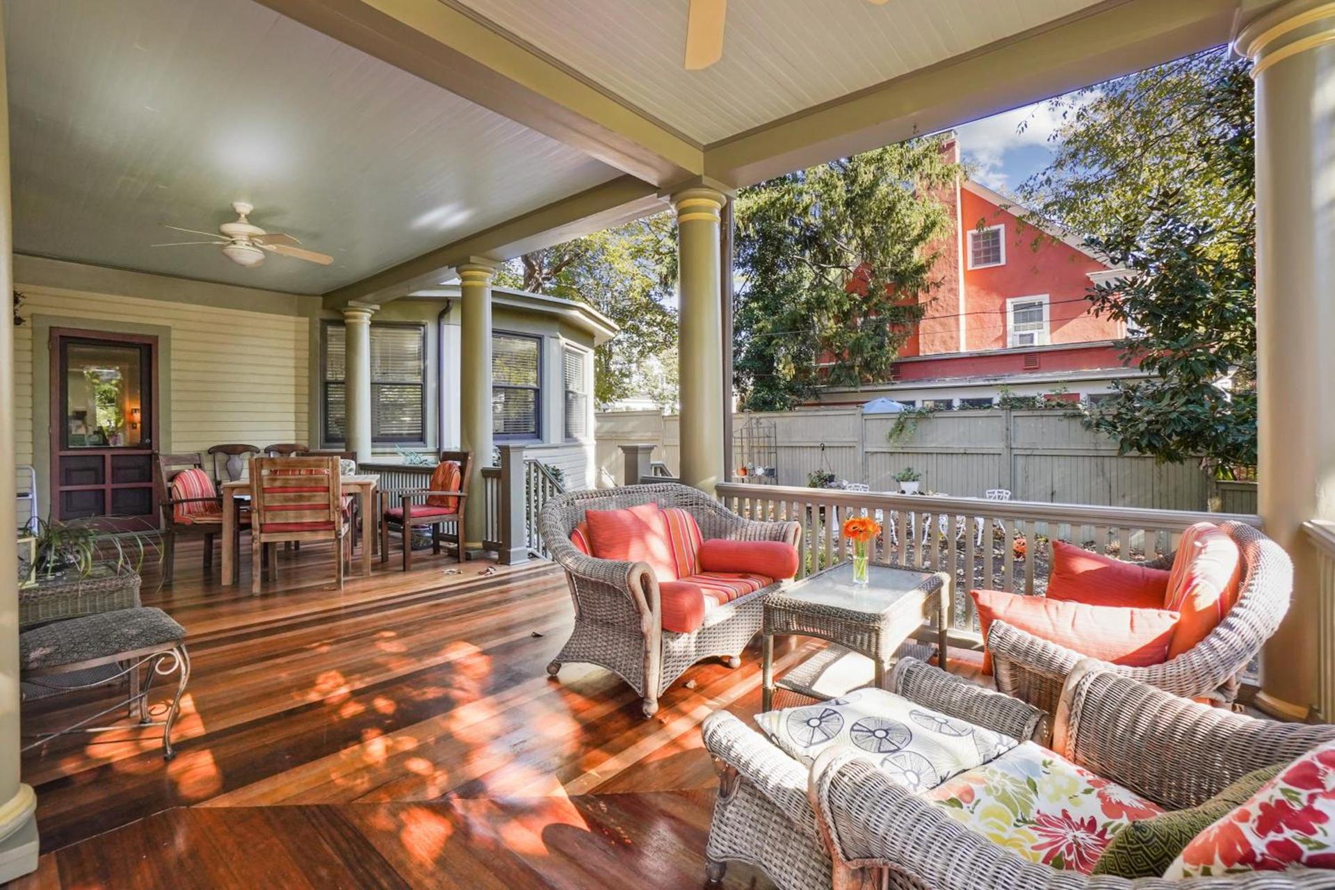 DeBary Inn photo 22