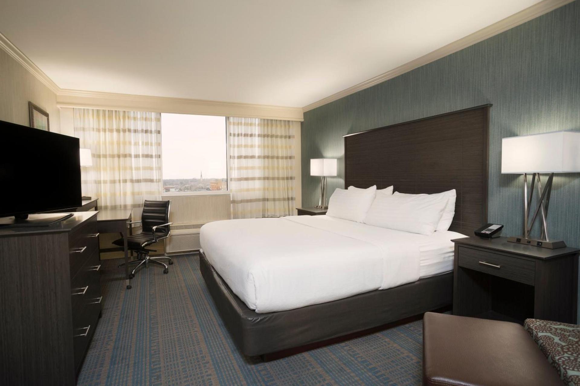 Holiday Inn Columbus Dwtn-Capitol Square by IHG photo 47