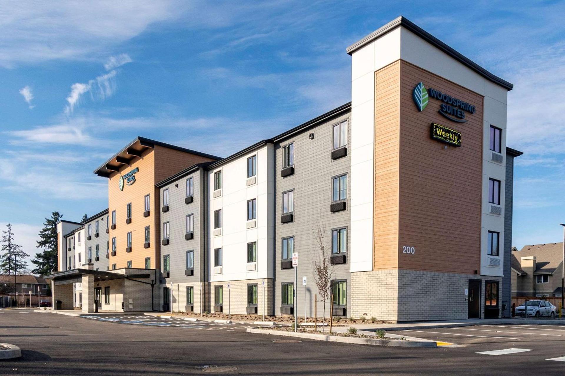 WoodSpring Suites Portland Vancouver photo 2