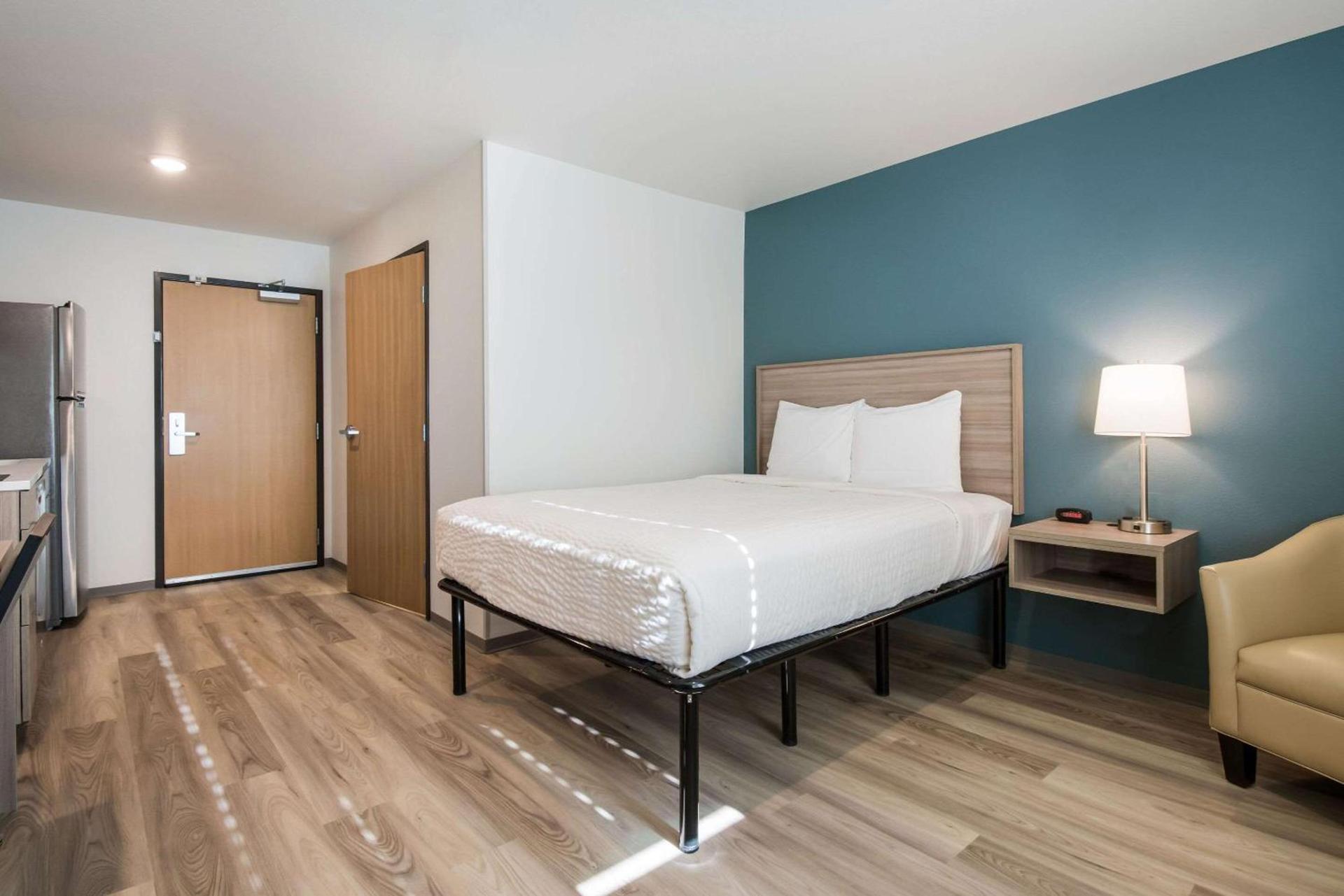 WoodSpring Suites Portland Vancouver photo 20