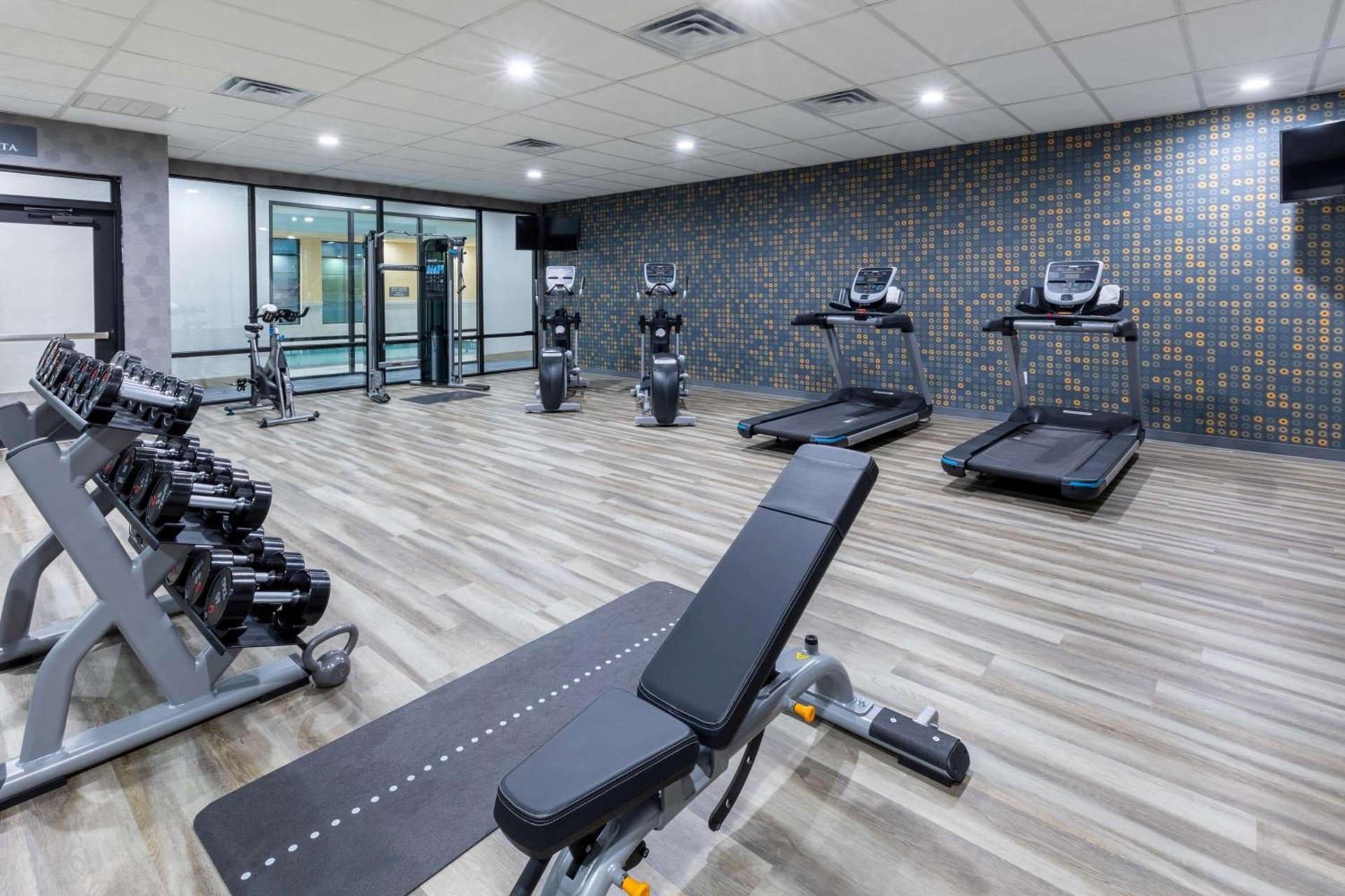 La Quinta Inn & Suites by Wyndham Dallas - Frisco Stadium photo 14