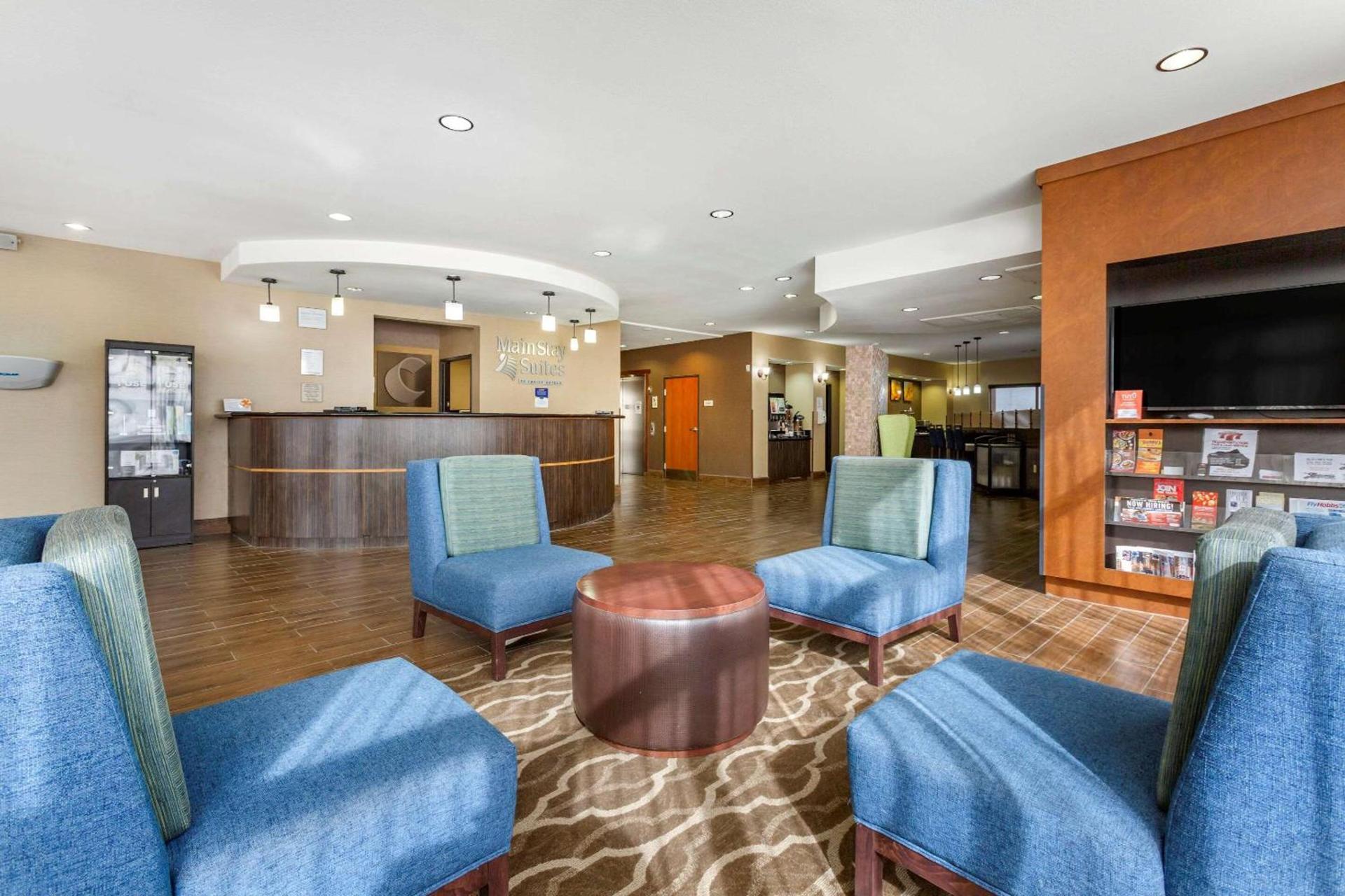 Comfort Suites Hobbs photo 3
