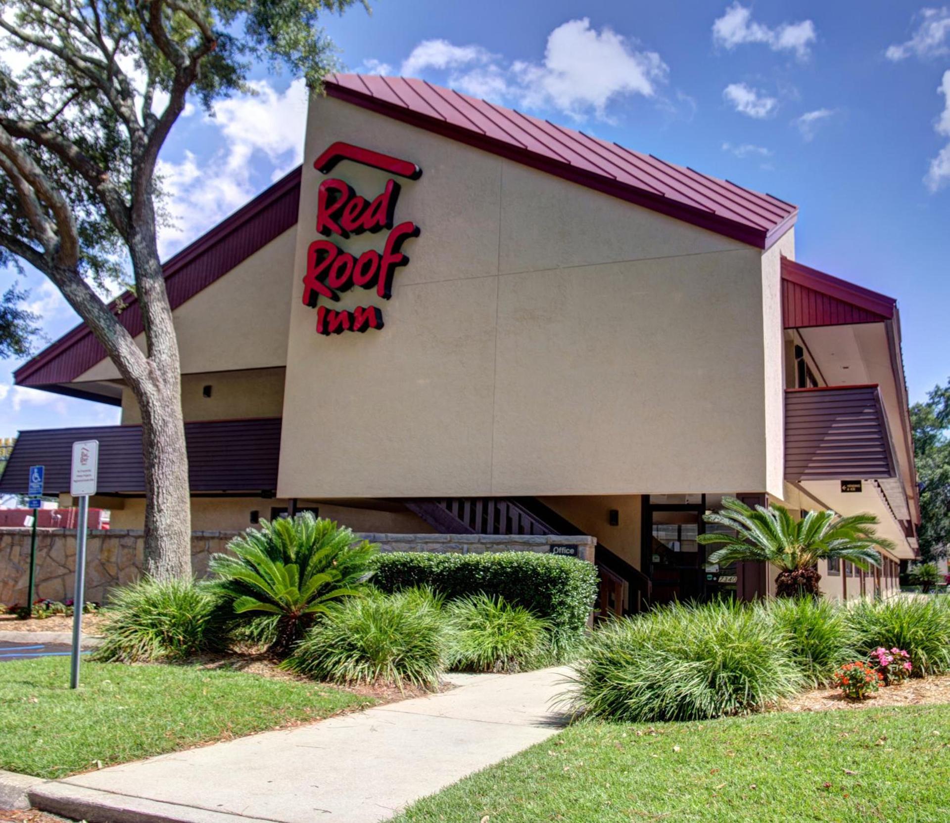 Red Roof Inn Pensacola - I-10 at Davis Highway photo 3