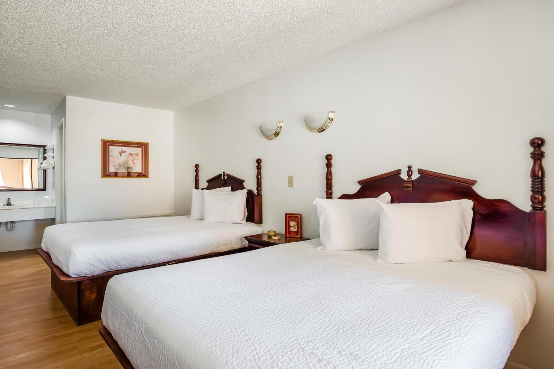 OYO Hotel Groesbeck photo 16