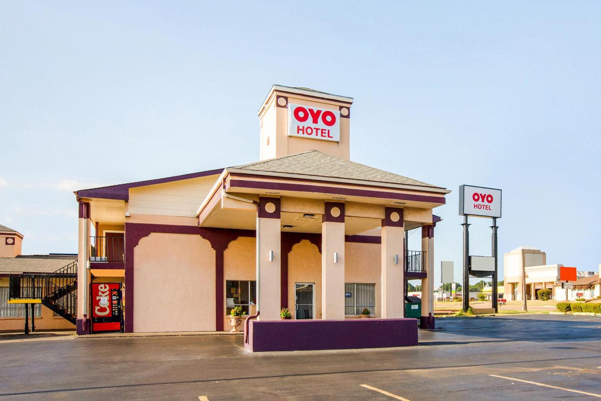 OYO Hotel Texarkana North Heights AR Hwy I-30 — hotel in Texarkana