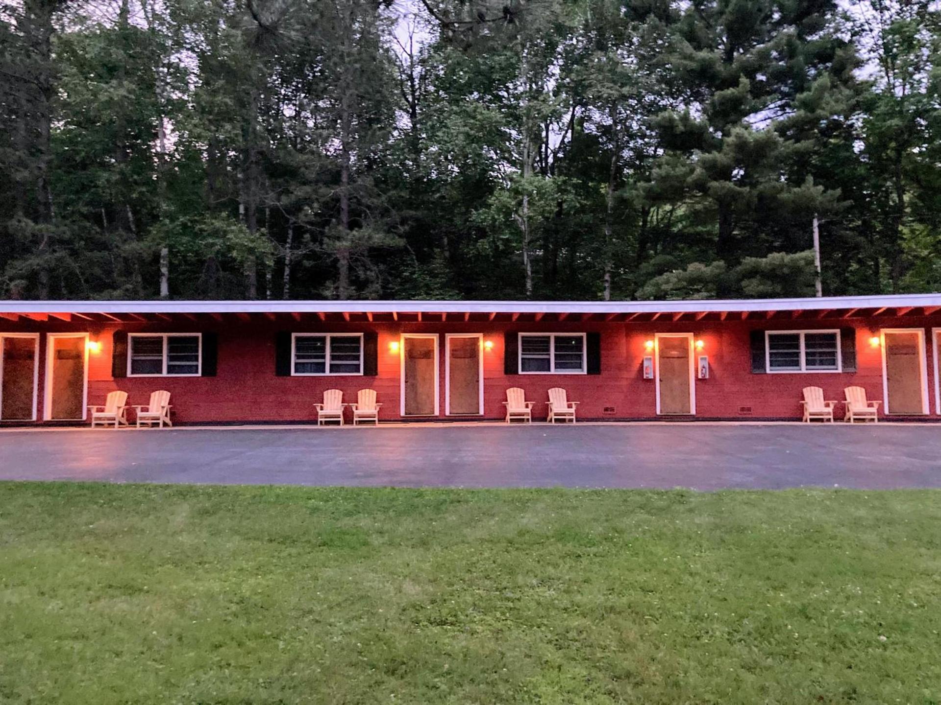 The Lorca Adirondacks Motel photo 17