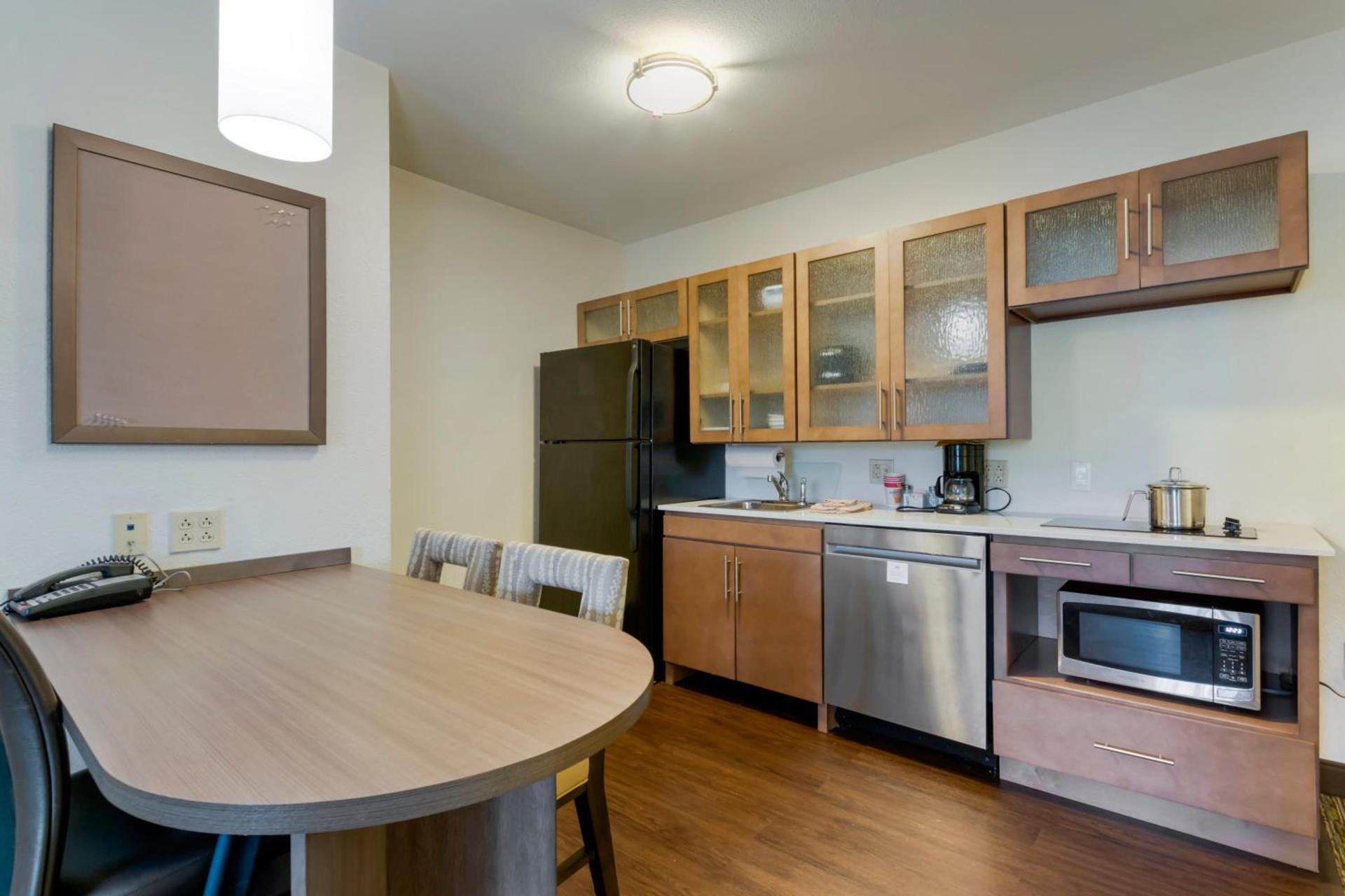 Candlewood Suites Reading by IHG photo 25