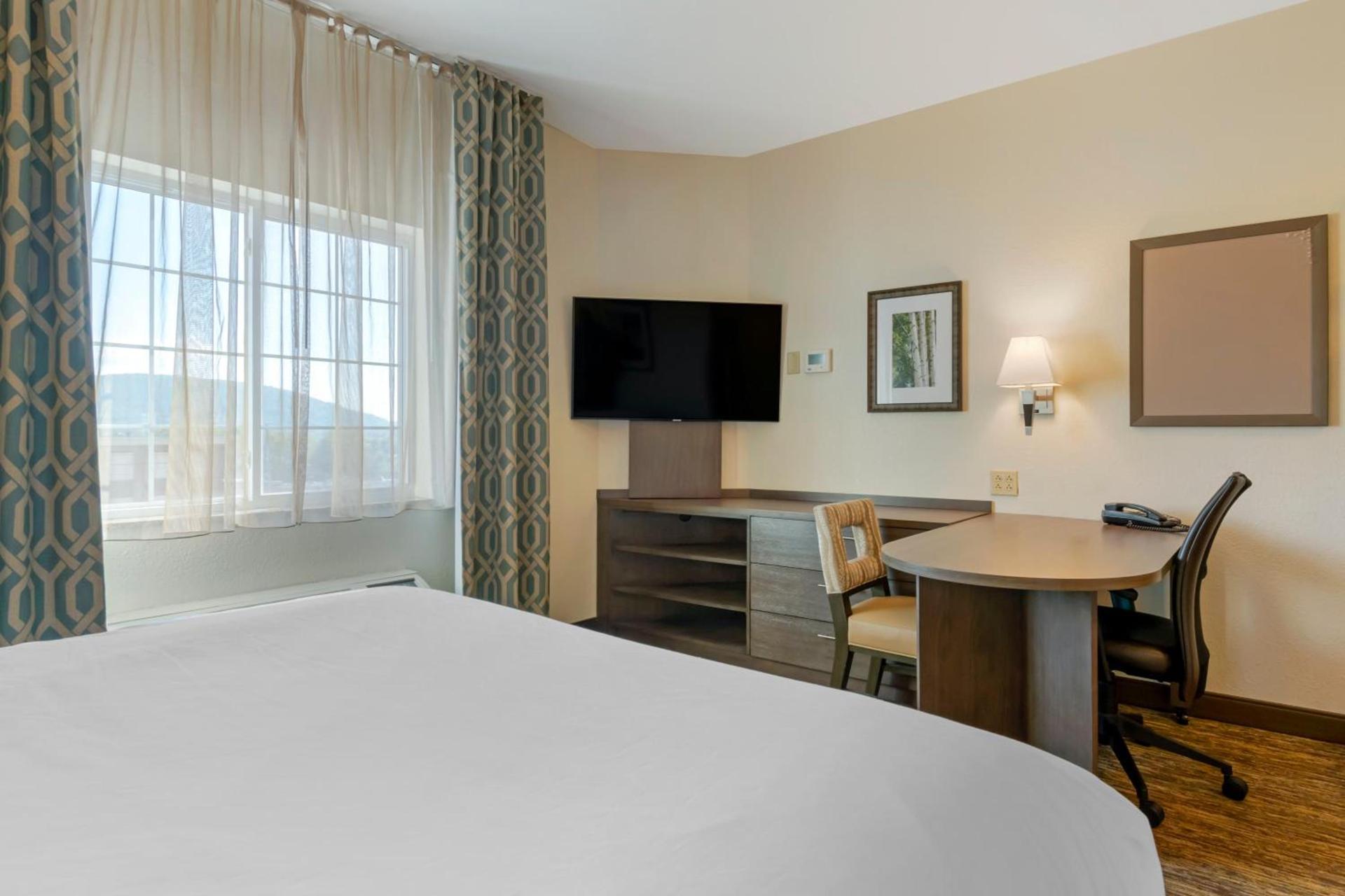 Candlewood Suites Reading by IHG photo 23