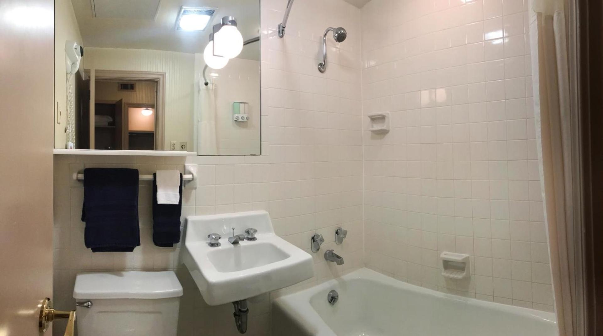 Hotel Phillips photo 88