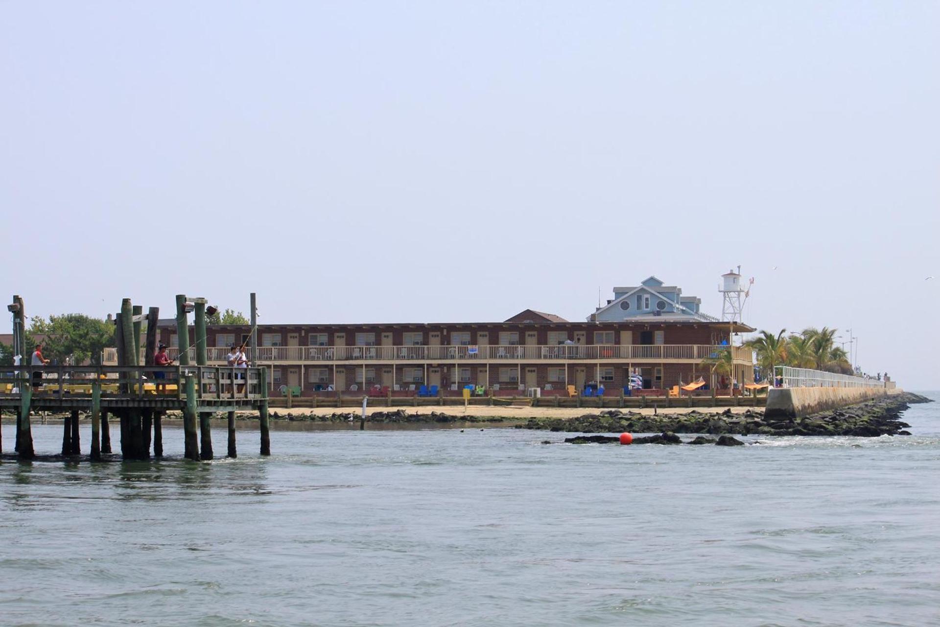 Oceanic Motel photo 24