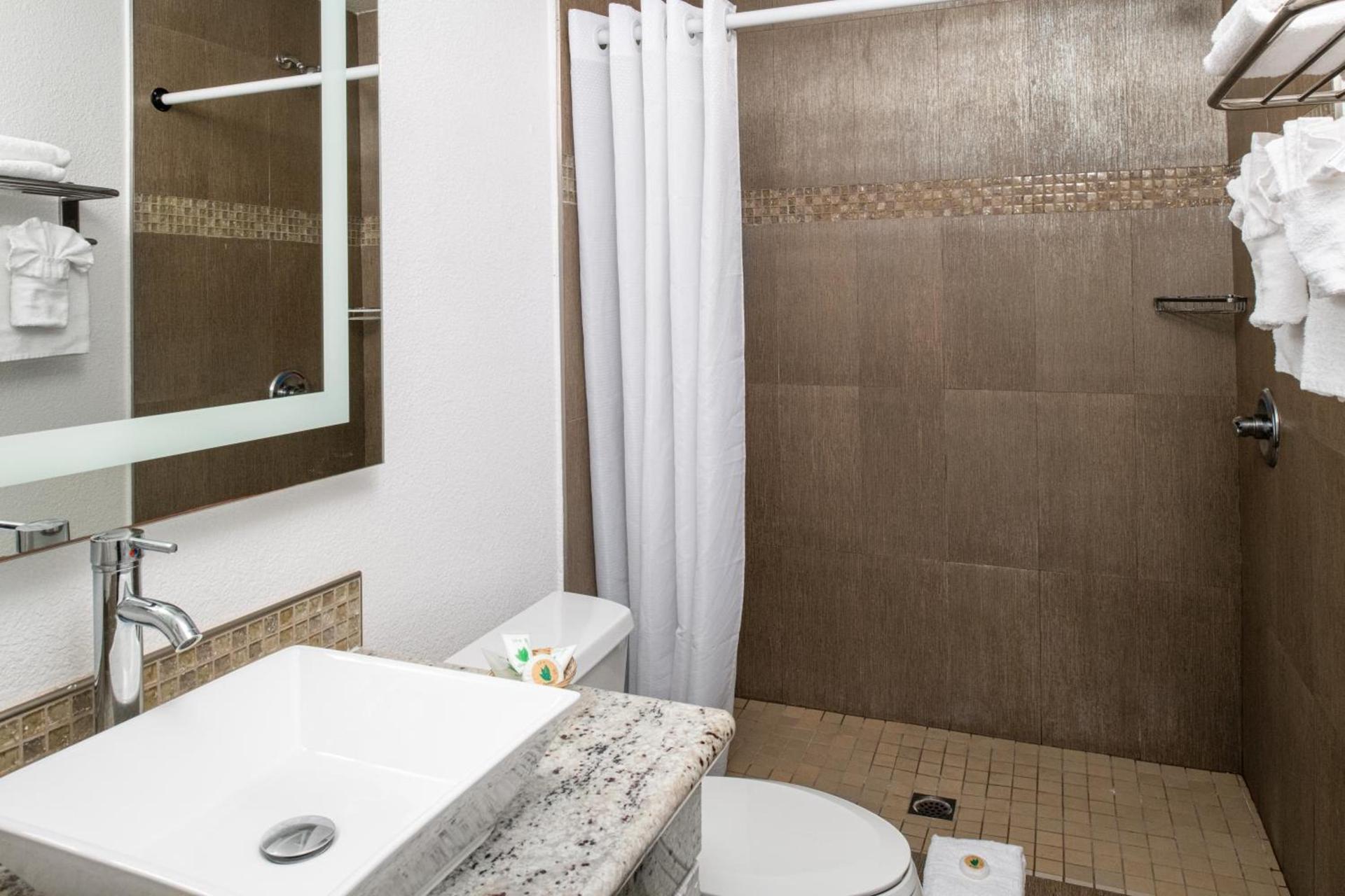 Scandia Motel photo 22