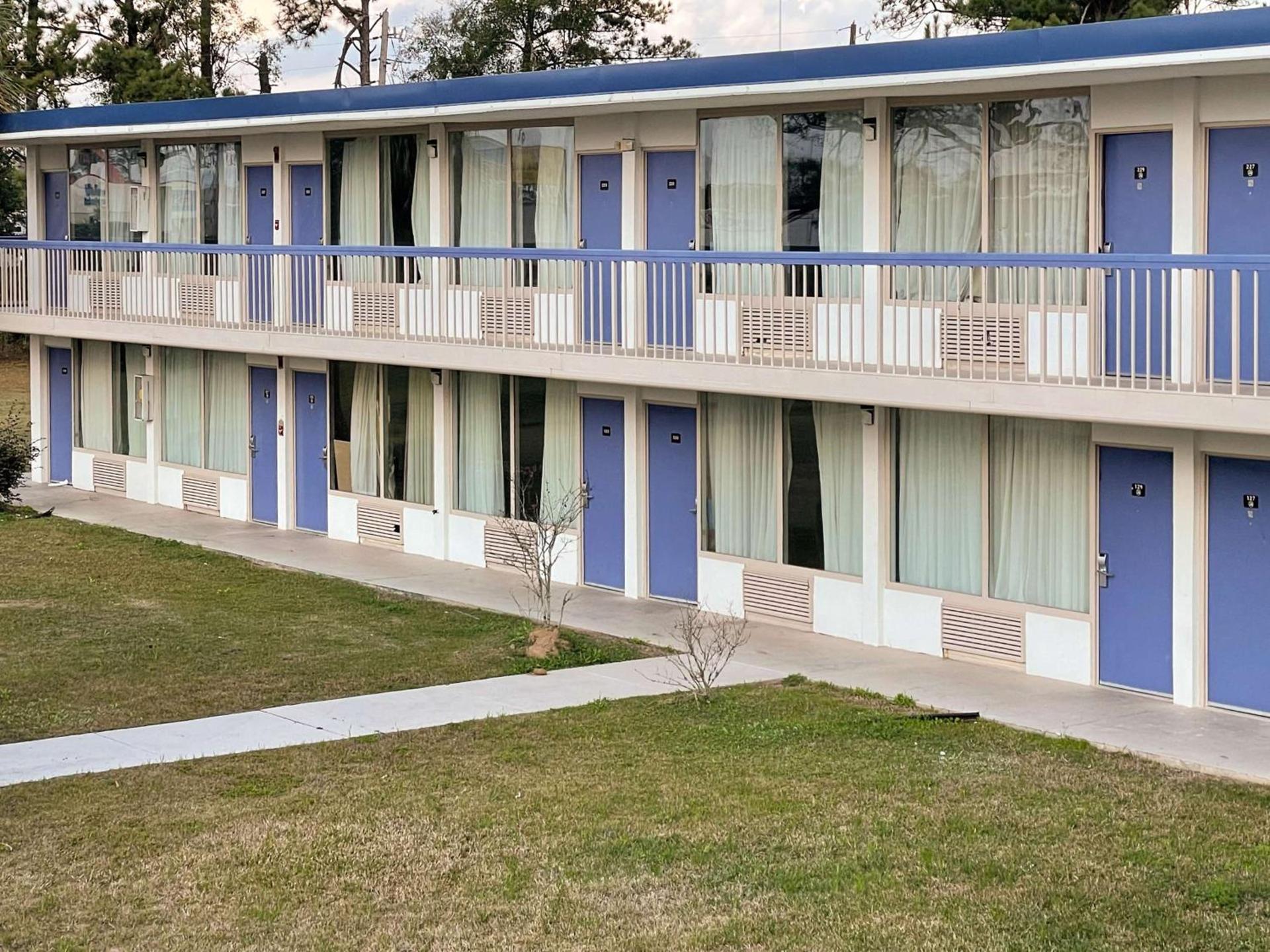 Motel 6 Marianna, FL — hotel in Marianna
