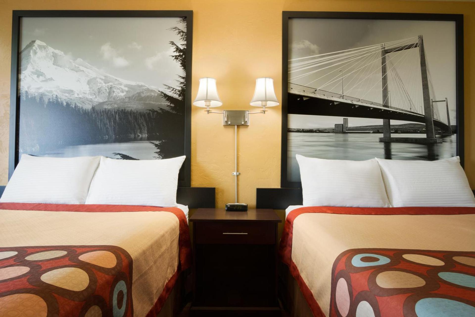 Super 8 by Wyndham Kennewick photo 35