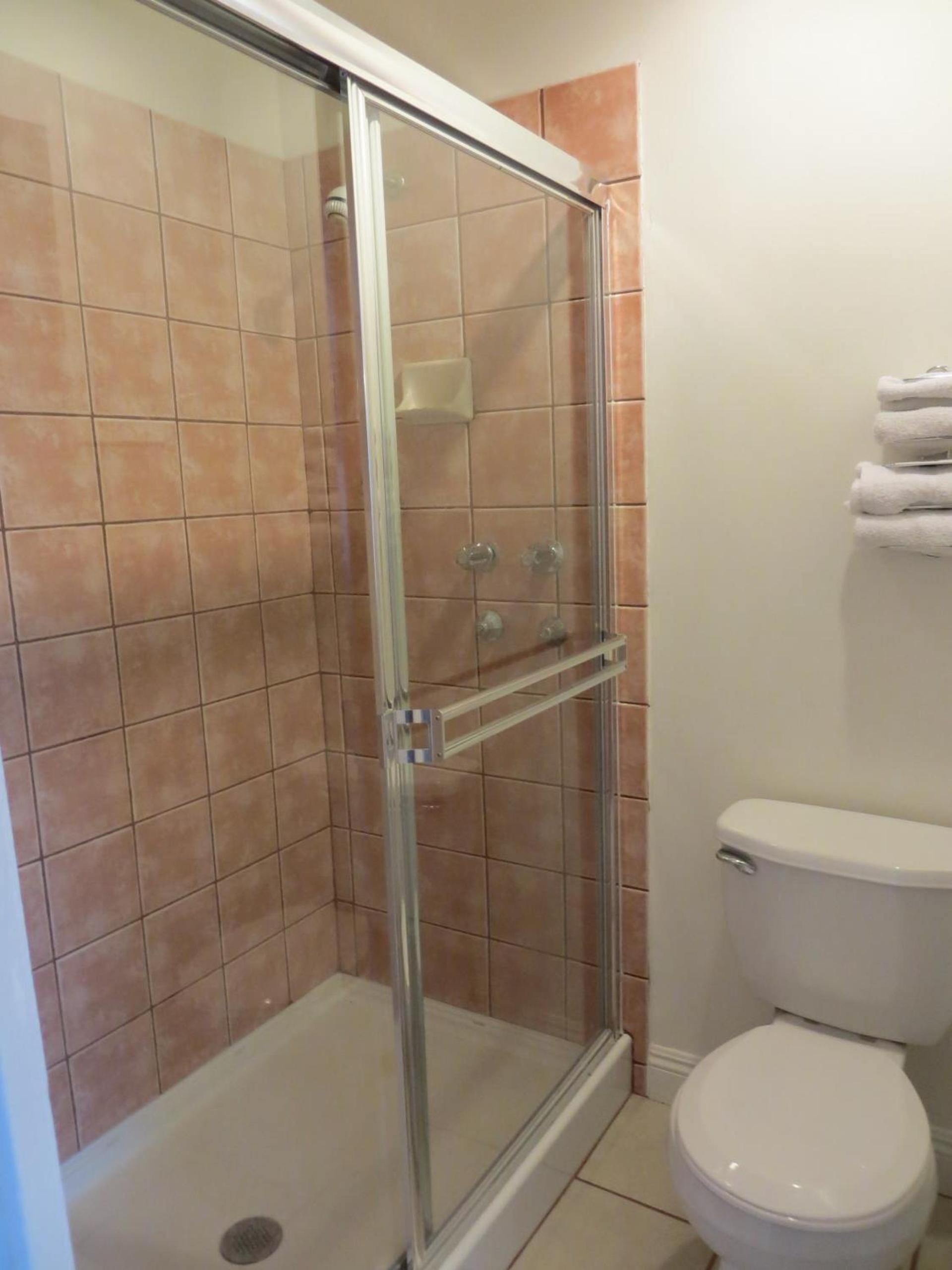 Jet Inn photo 3