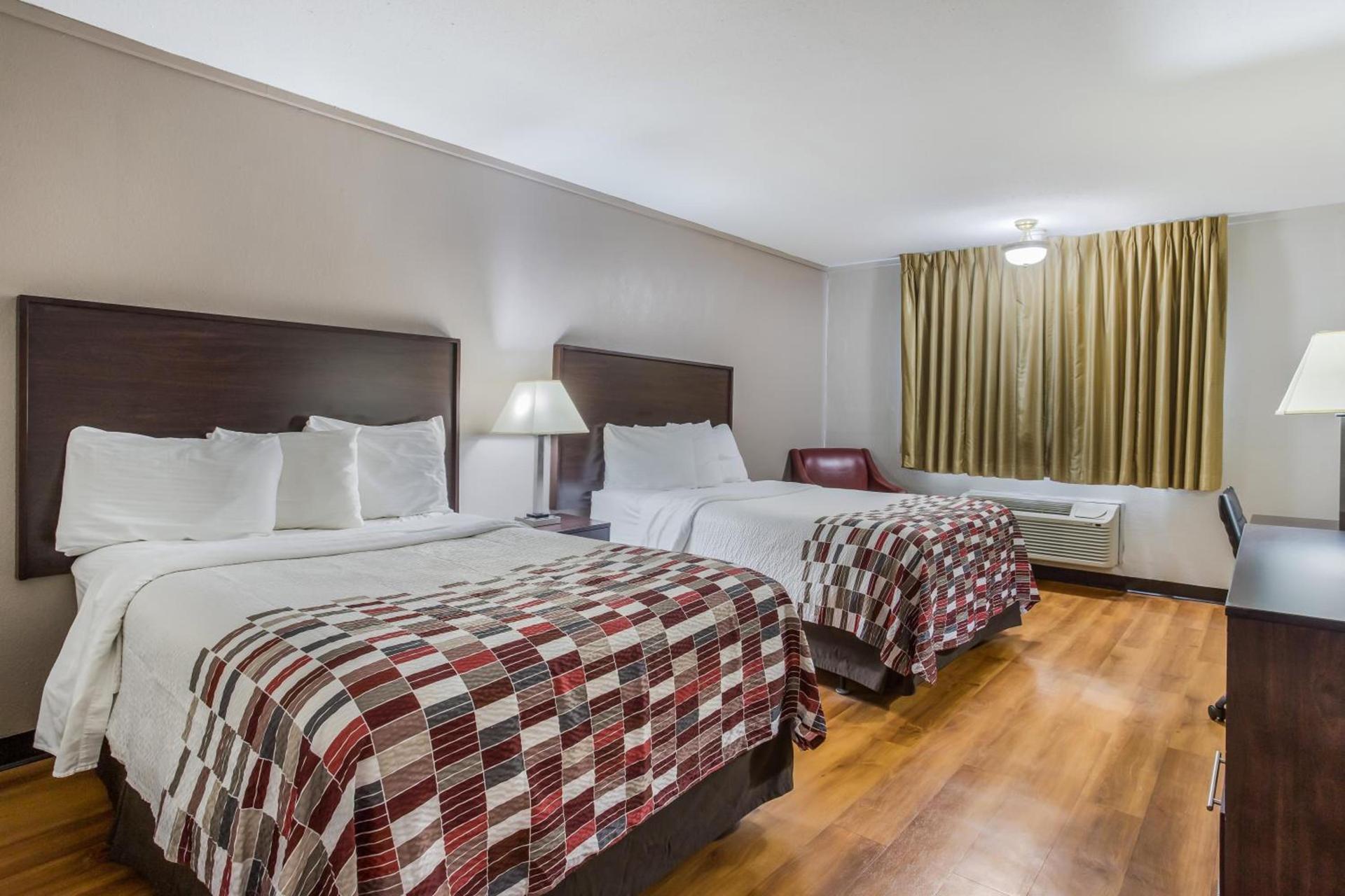 Red Roof Inn Meridian photo 24