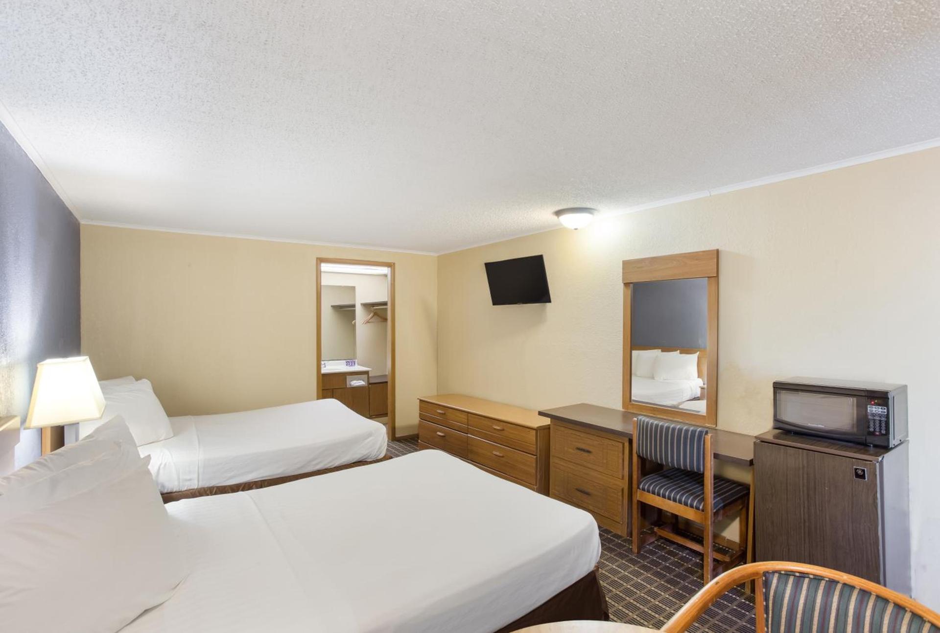 Knights Inn Ashland photo 12