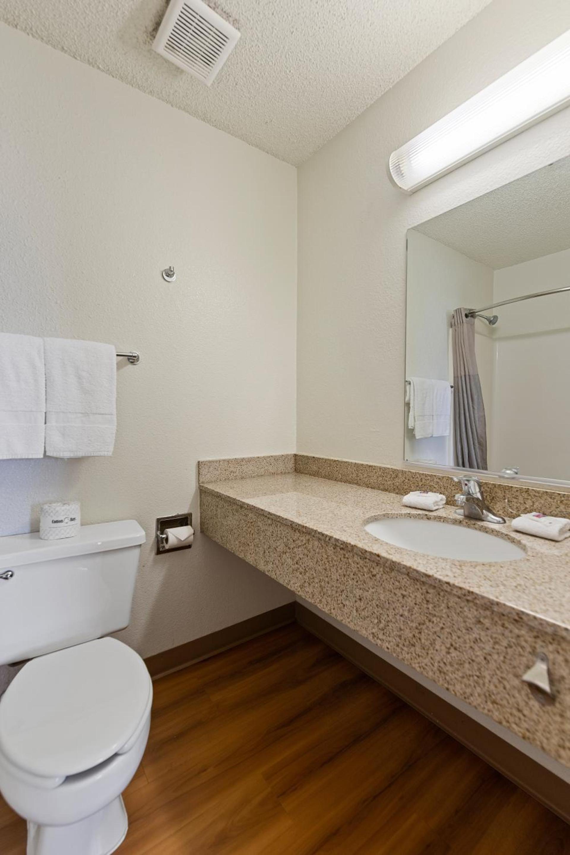 Motel 6 Tucson, AZ - North photo 28