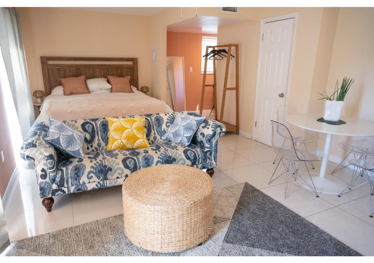 Miami River Inn by Renzzi photo 10