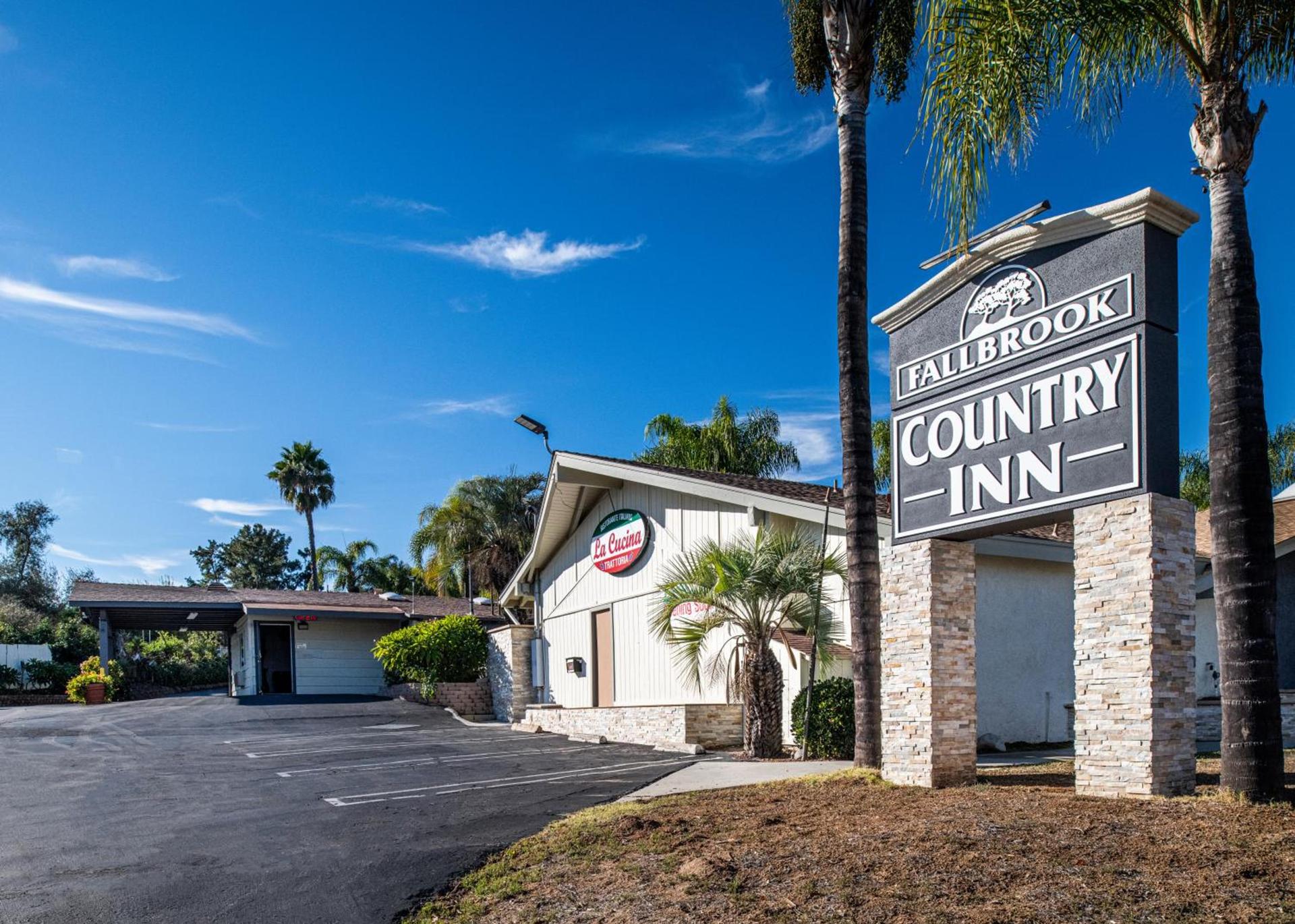 Fallbrook Country Inn photo 36