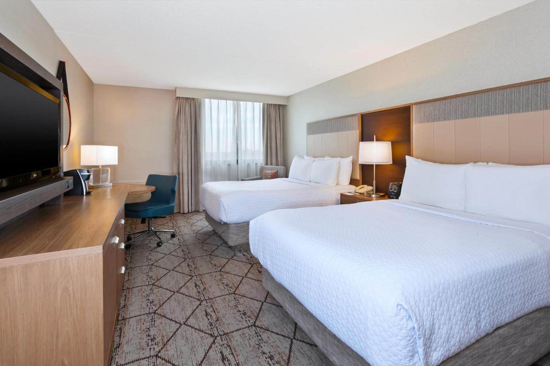 Crowne Plaza Columbus North - Worthington by IHG photo 11