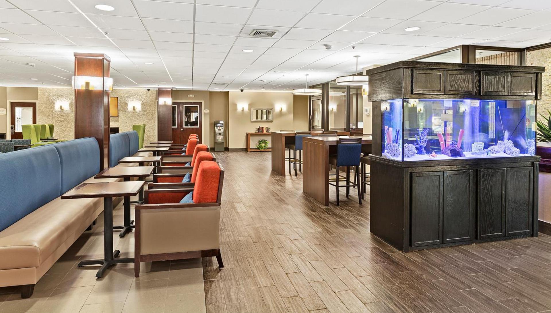 Comfort Inn Syosset-Long Island photo 8