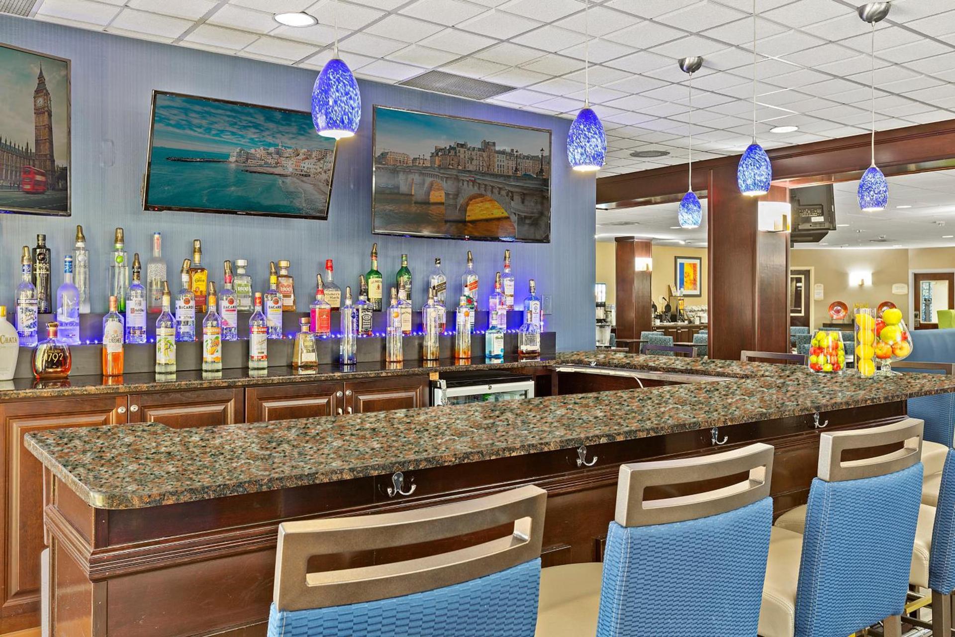 Comfort Inn Syosset-Long Island photo 12