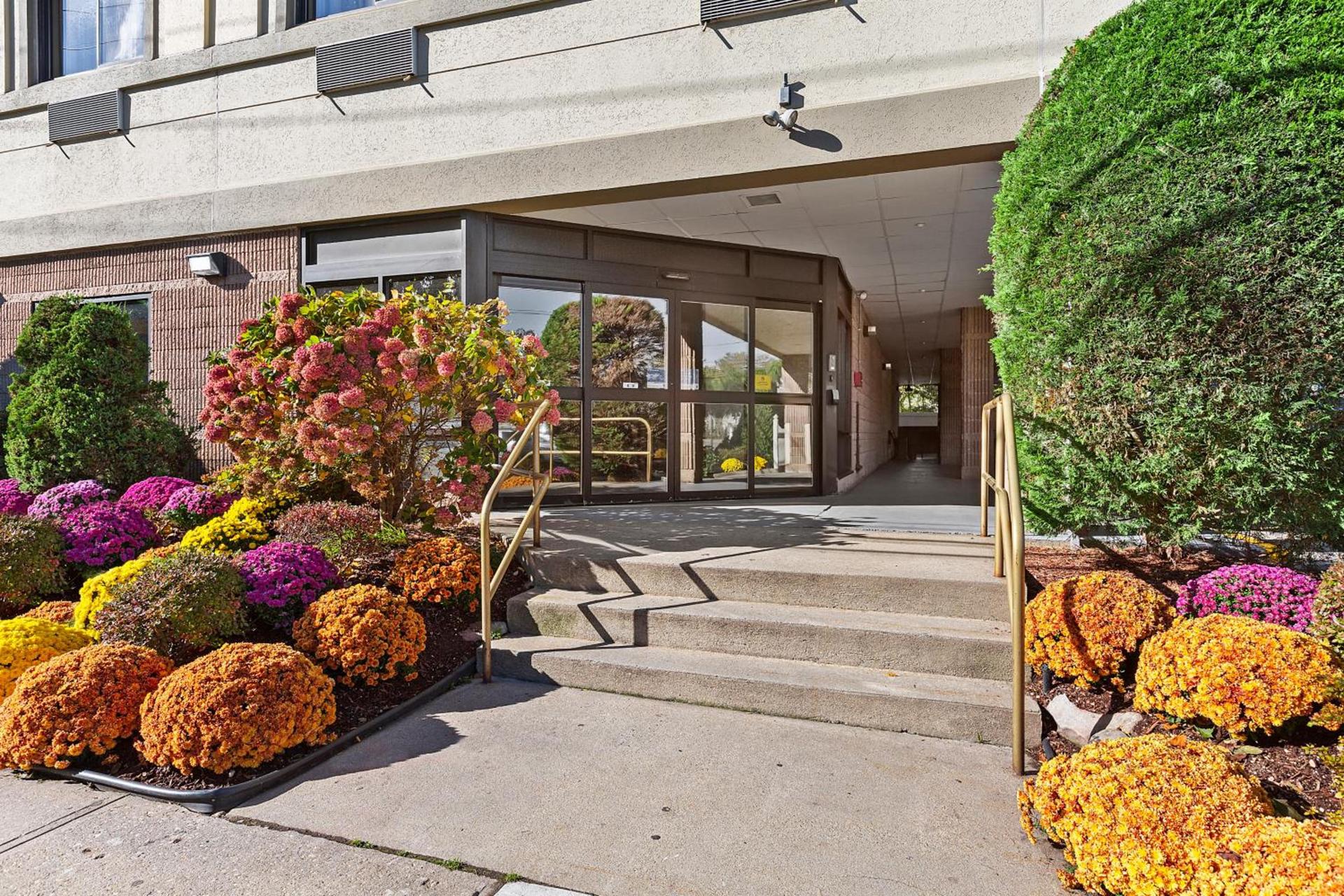Comfort Inn Syosset-Long Island photo 3