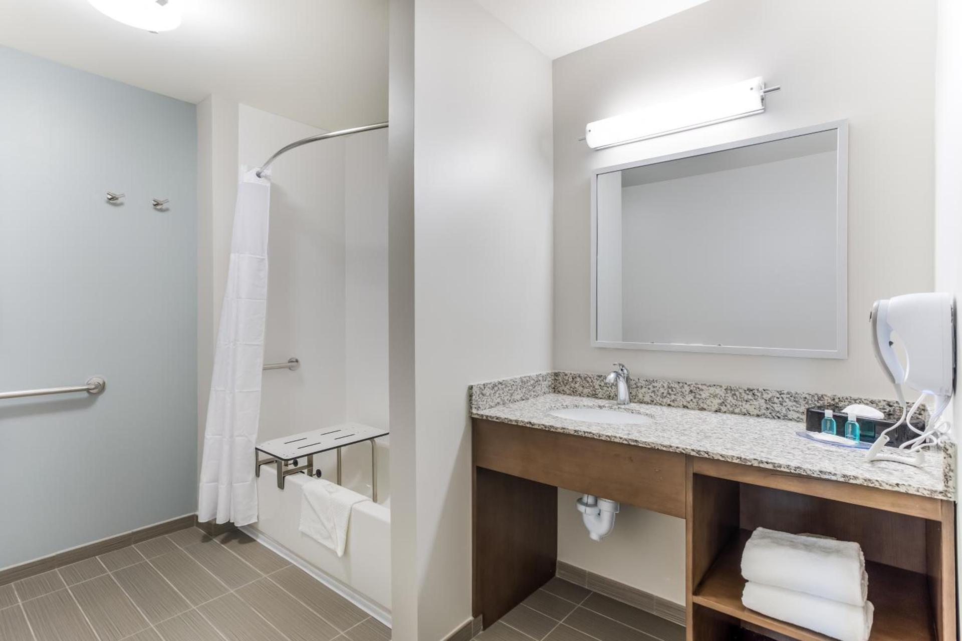 MainStay Suites Murfreesboro photo 43
