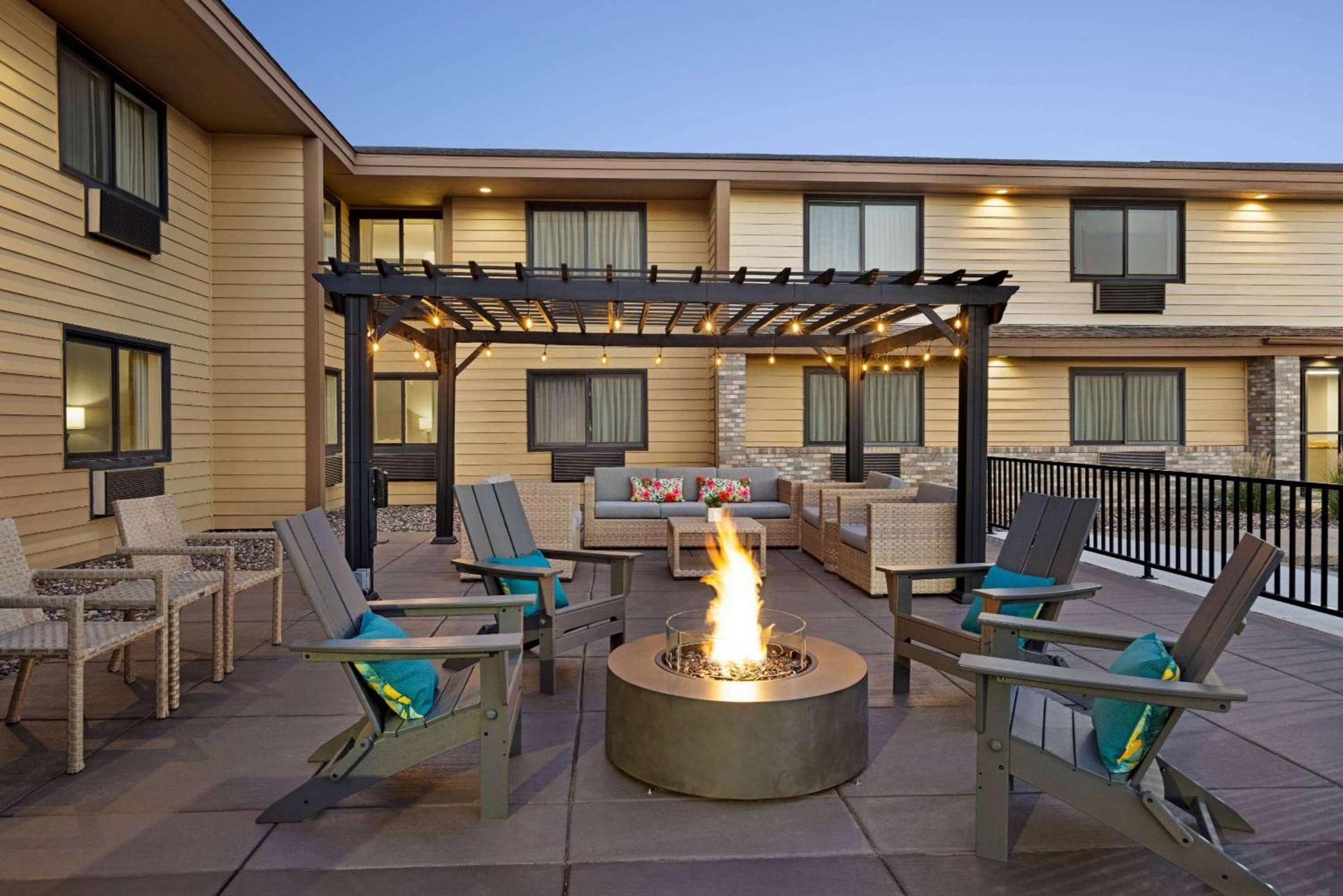 Baymont by Wyndham Owatonna photo 6