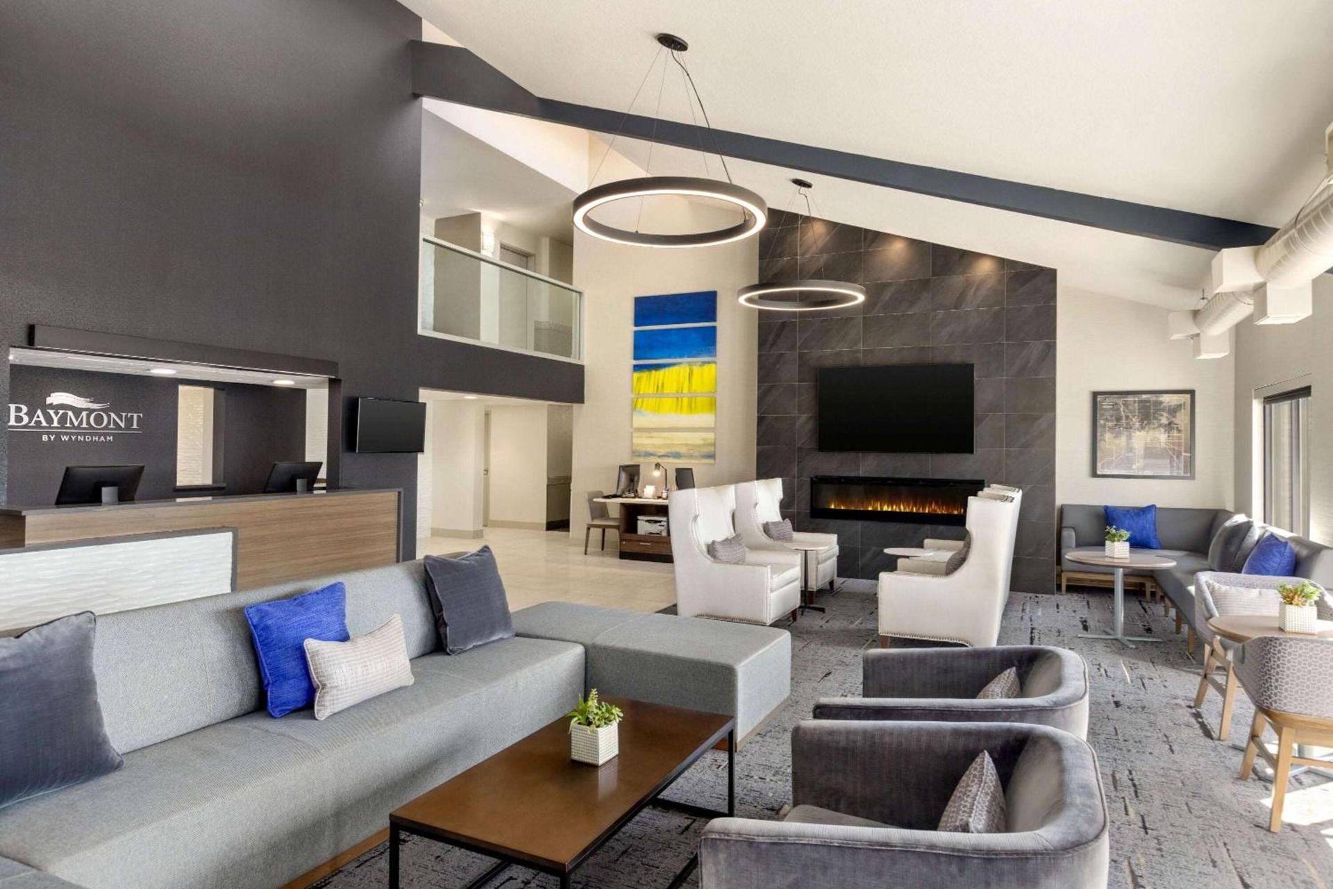 Baymont by Wyndham Owatonna photo 9