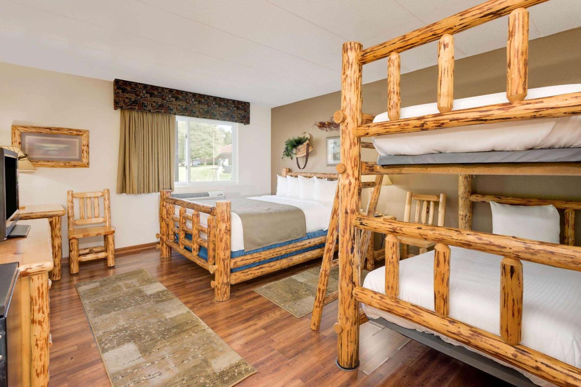 Baymont by Wyndham Owatonna photo 33