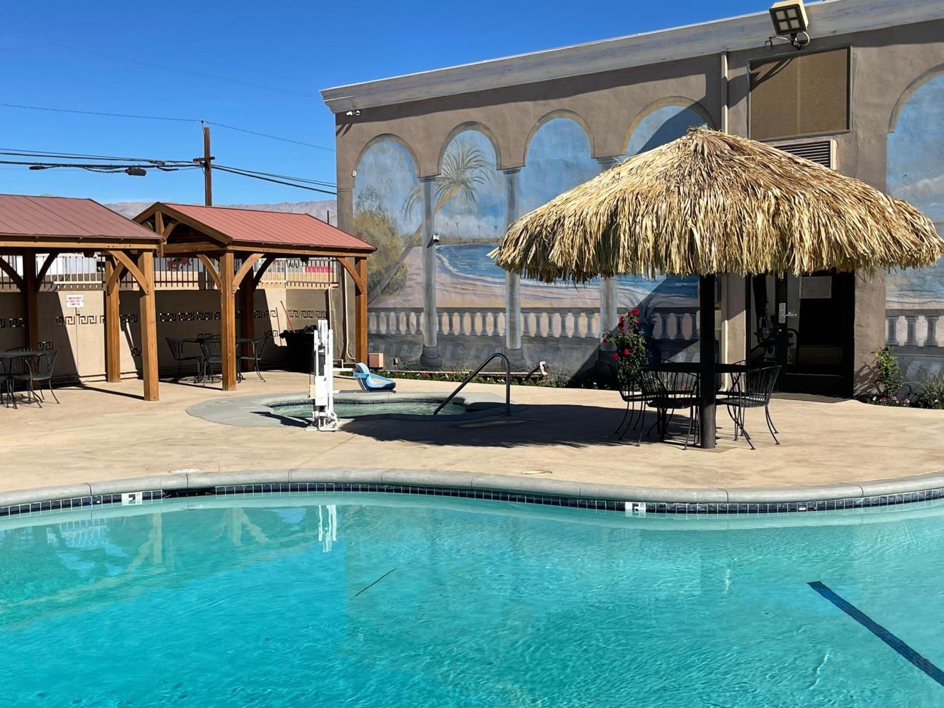 Days Inn by Wyndham Indio photo 24