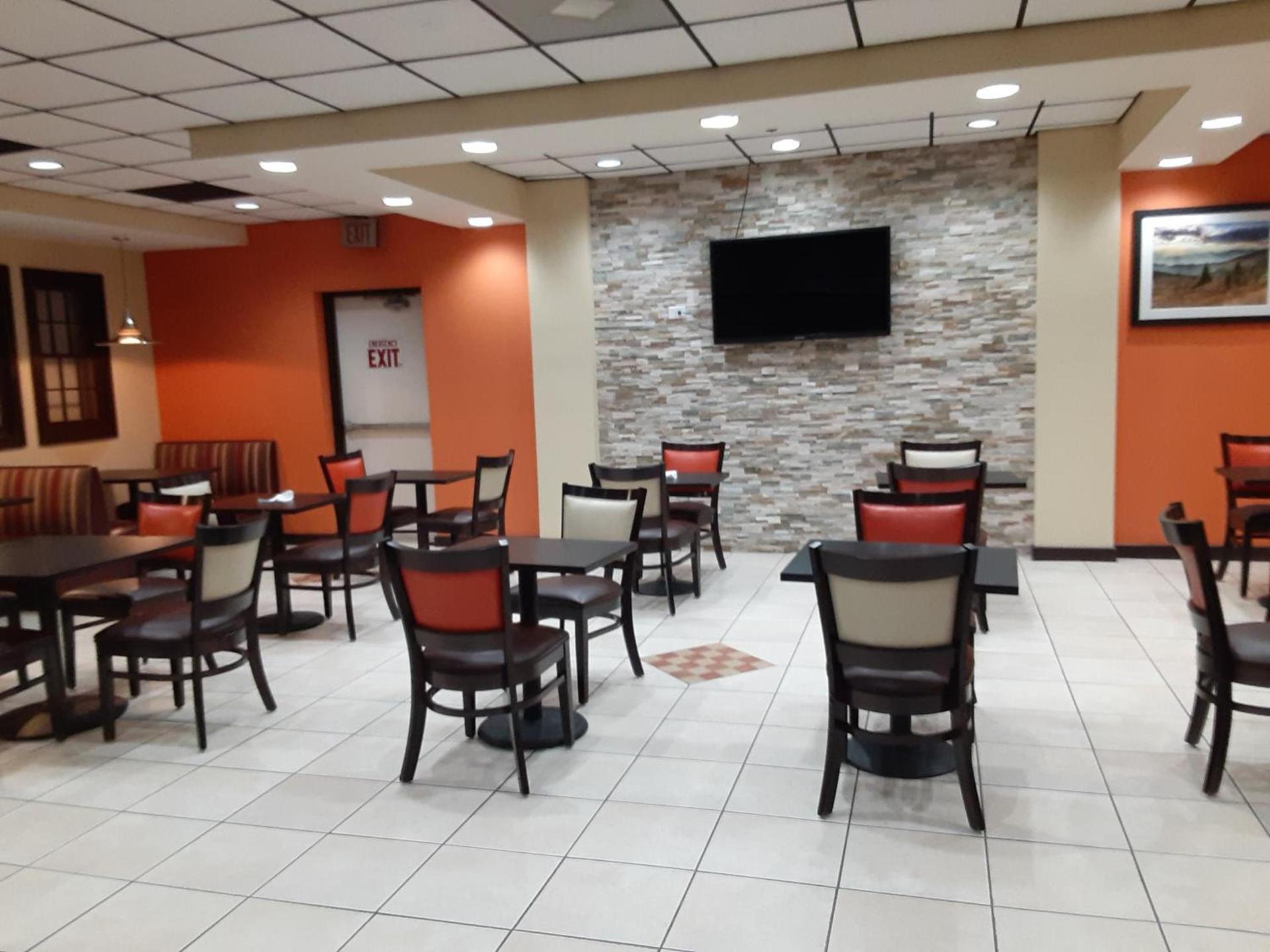 Quality Inn Morganton Southeast photo 27