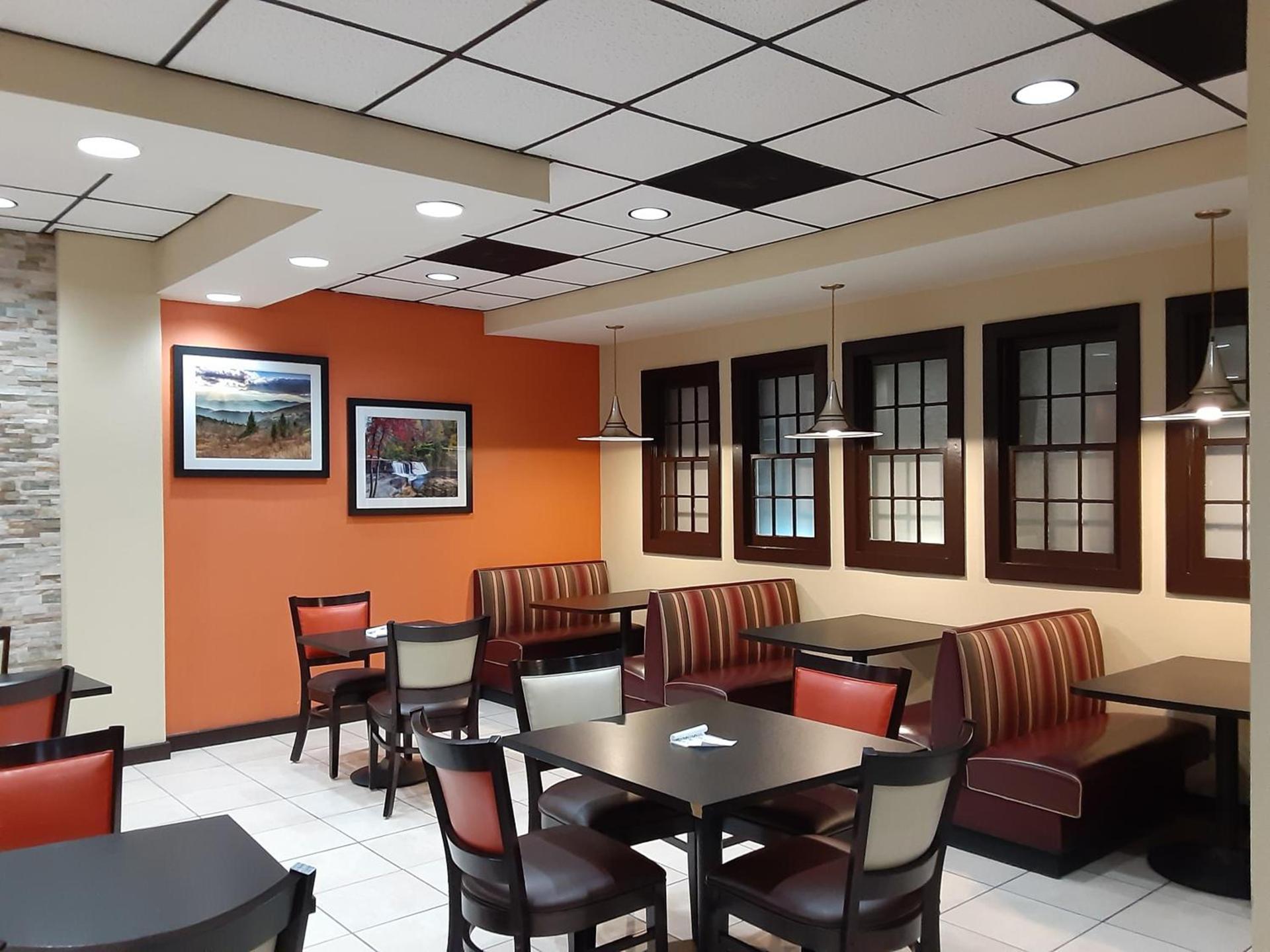 Quality Inn Morganton Southeast photo 37
