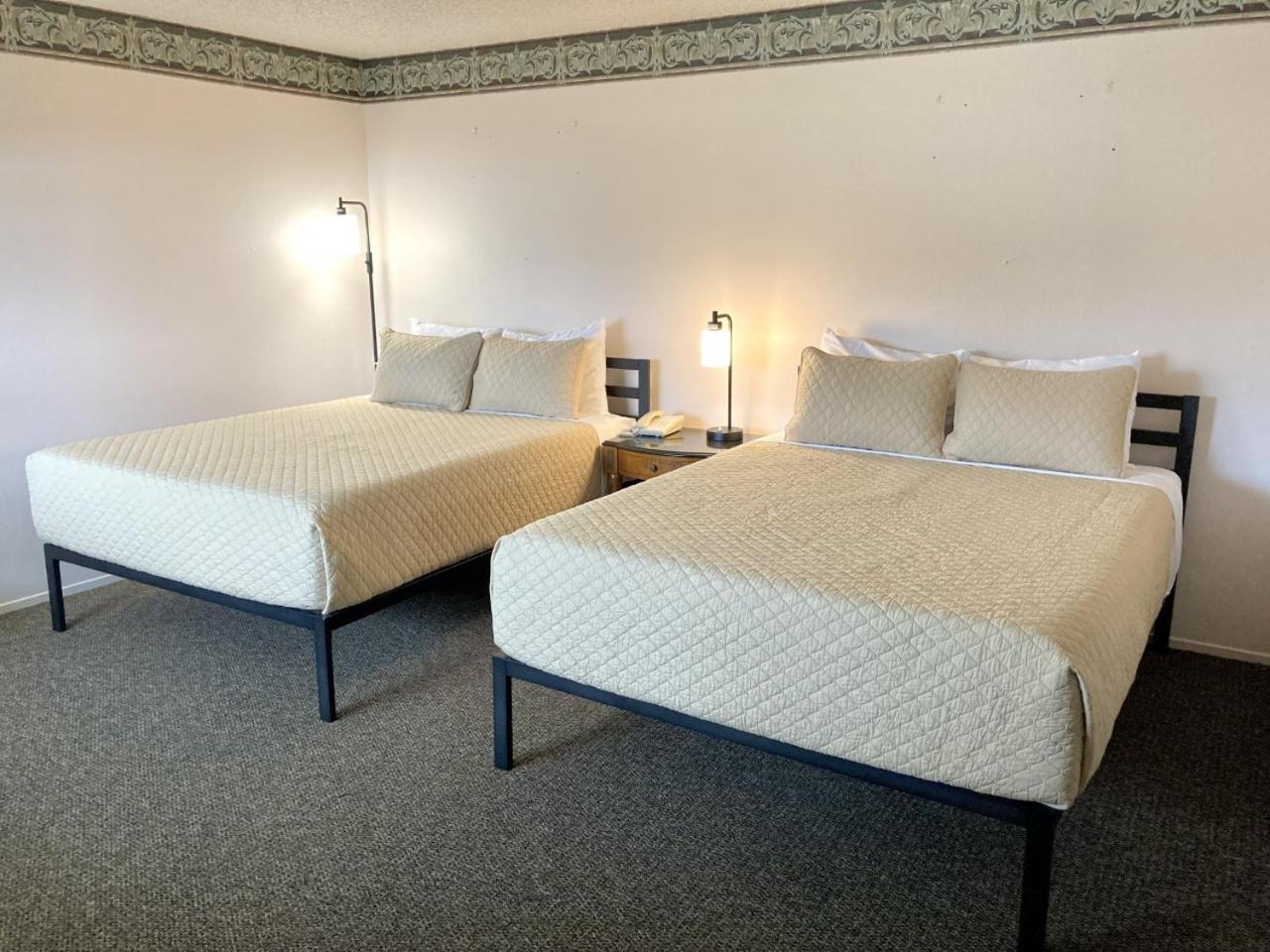 Coast Riders Inn photo 17