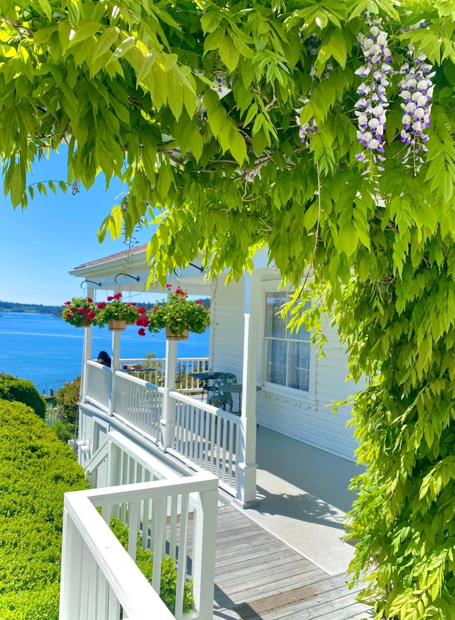 Orcas Hotel photo 13