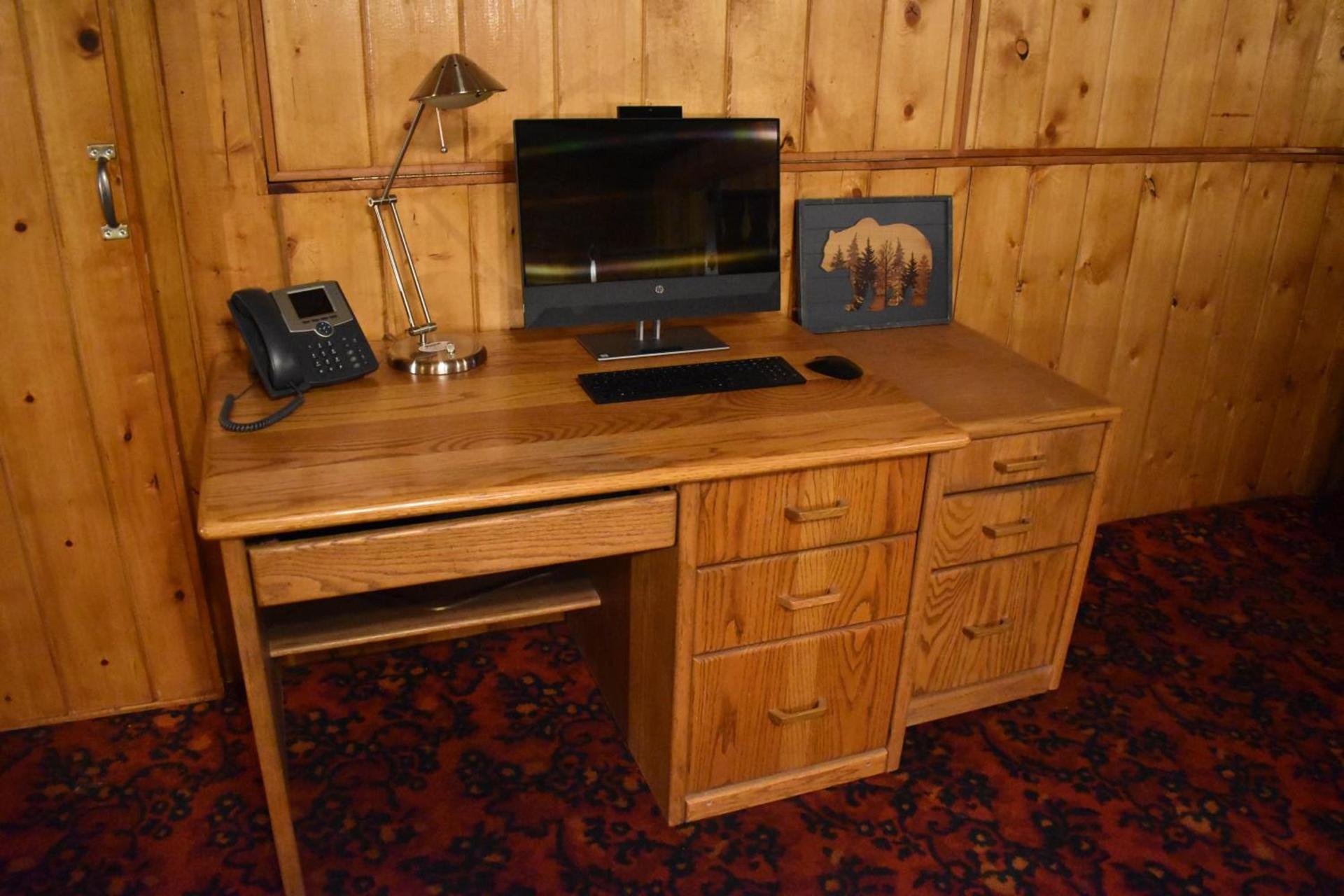 Silver Horseshoe Inn photo 31
