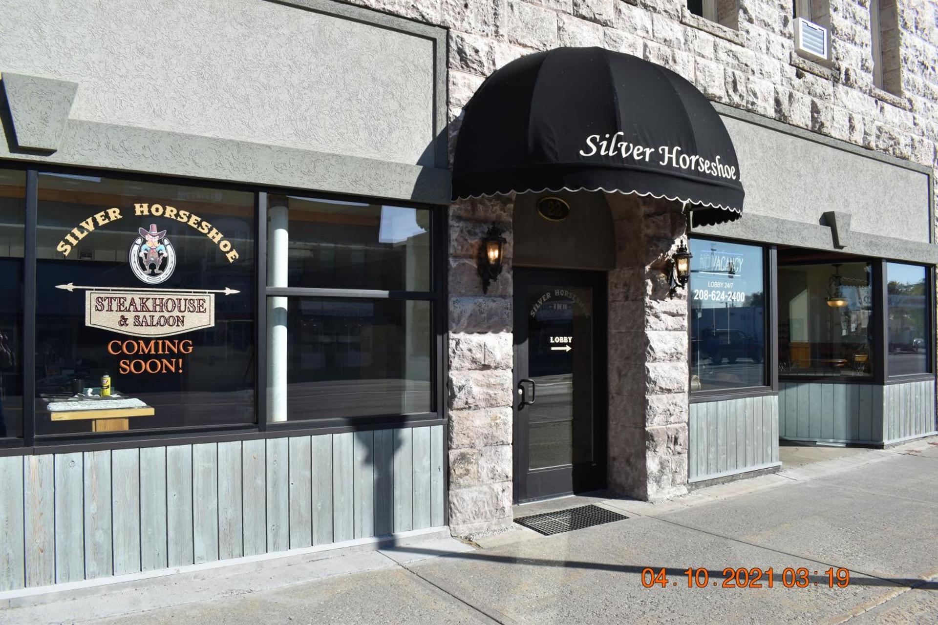 Silver Horseshoe Inn photo 2