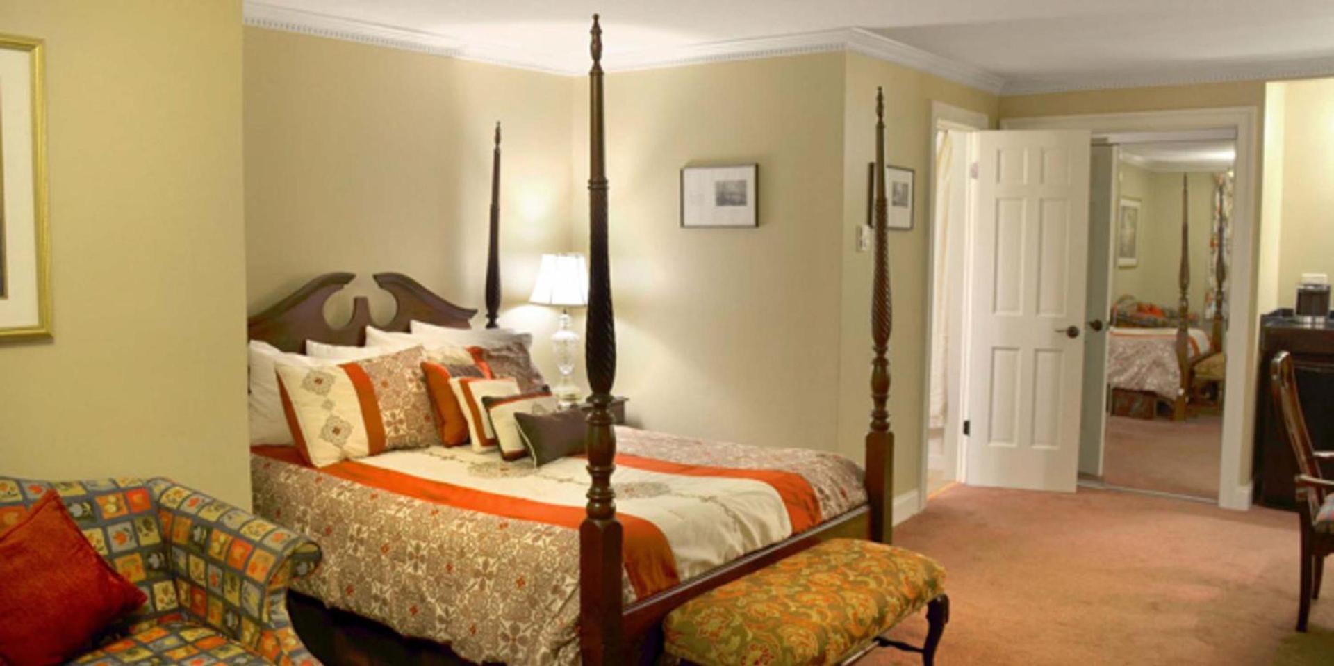 Red Coach Inn photo 64