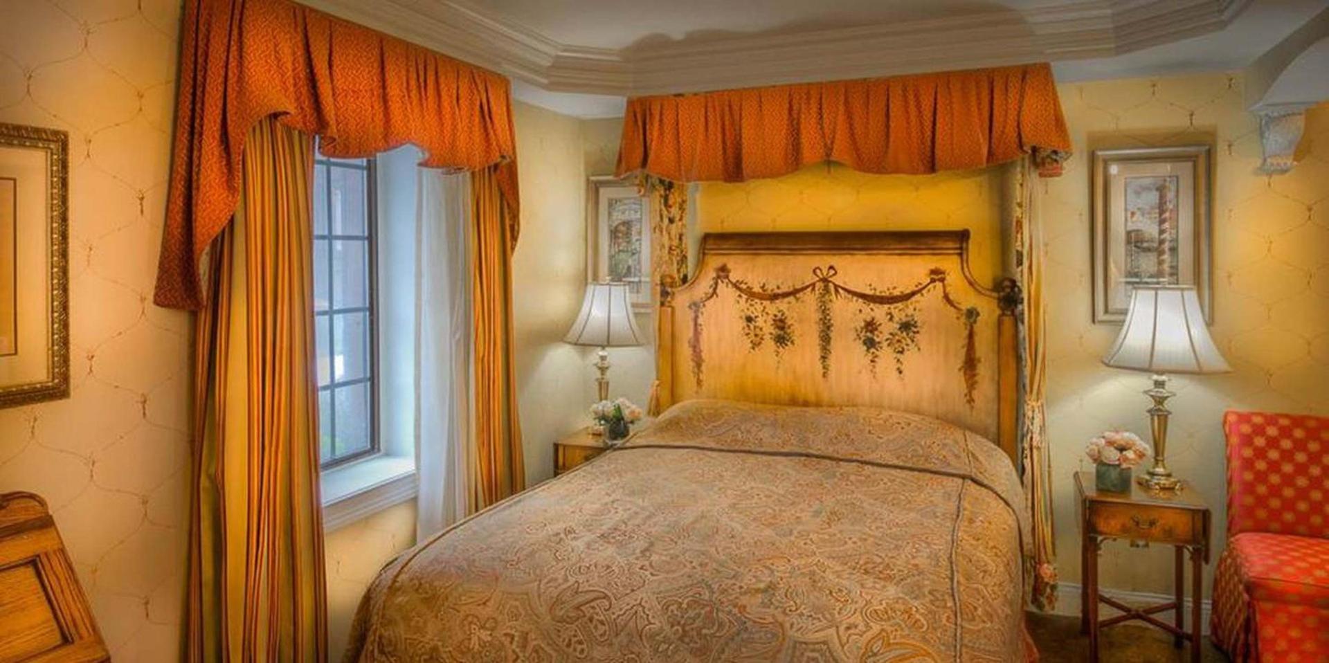 Red Coach Inn photo 65
