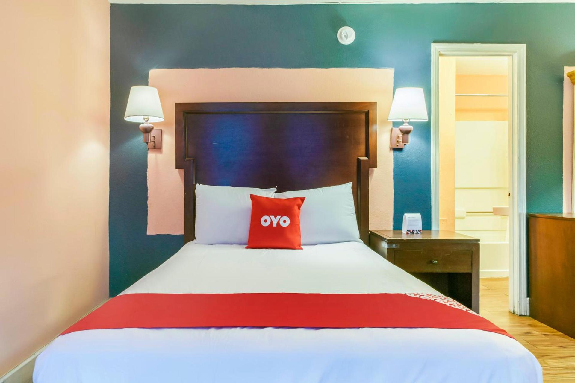 OYO Hotel Myrtle Beach Kings Hwy photo 11