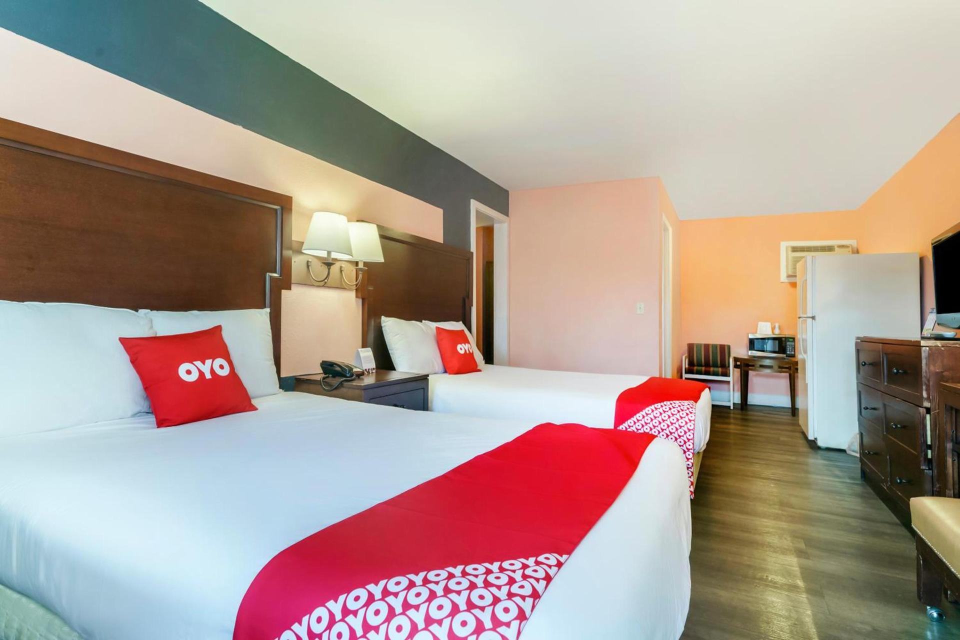 OYO Hotel Myrtle Beach Kings Hwy photo 19
