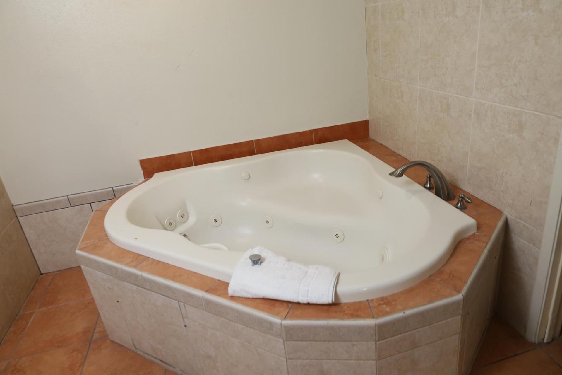 Lambert Inn photo 9