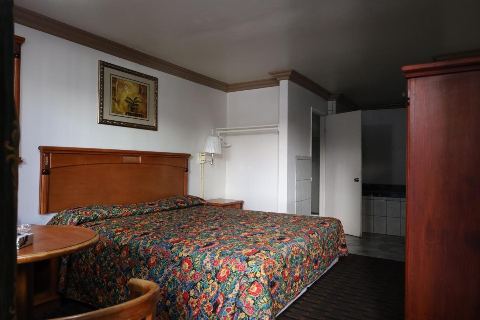 Lambert Inn photo 5