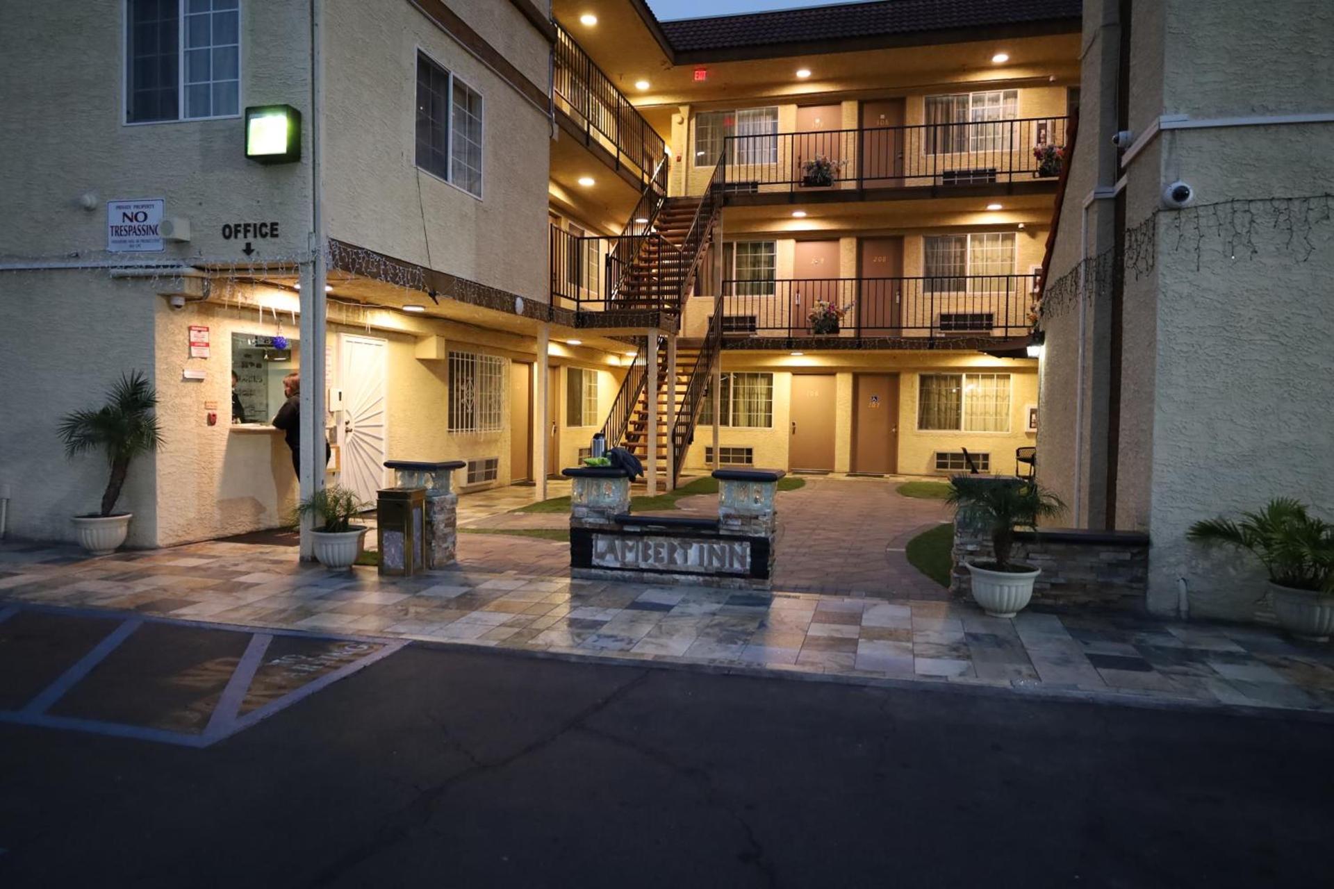 Lambert Inn photo 31